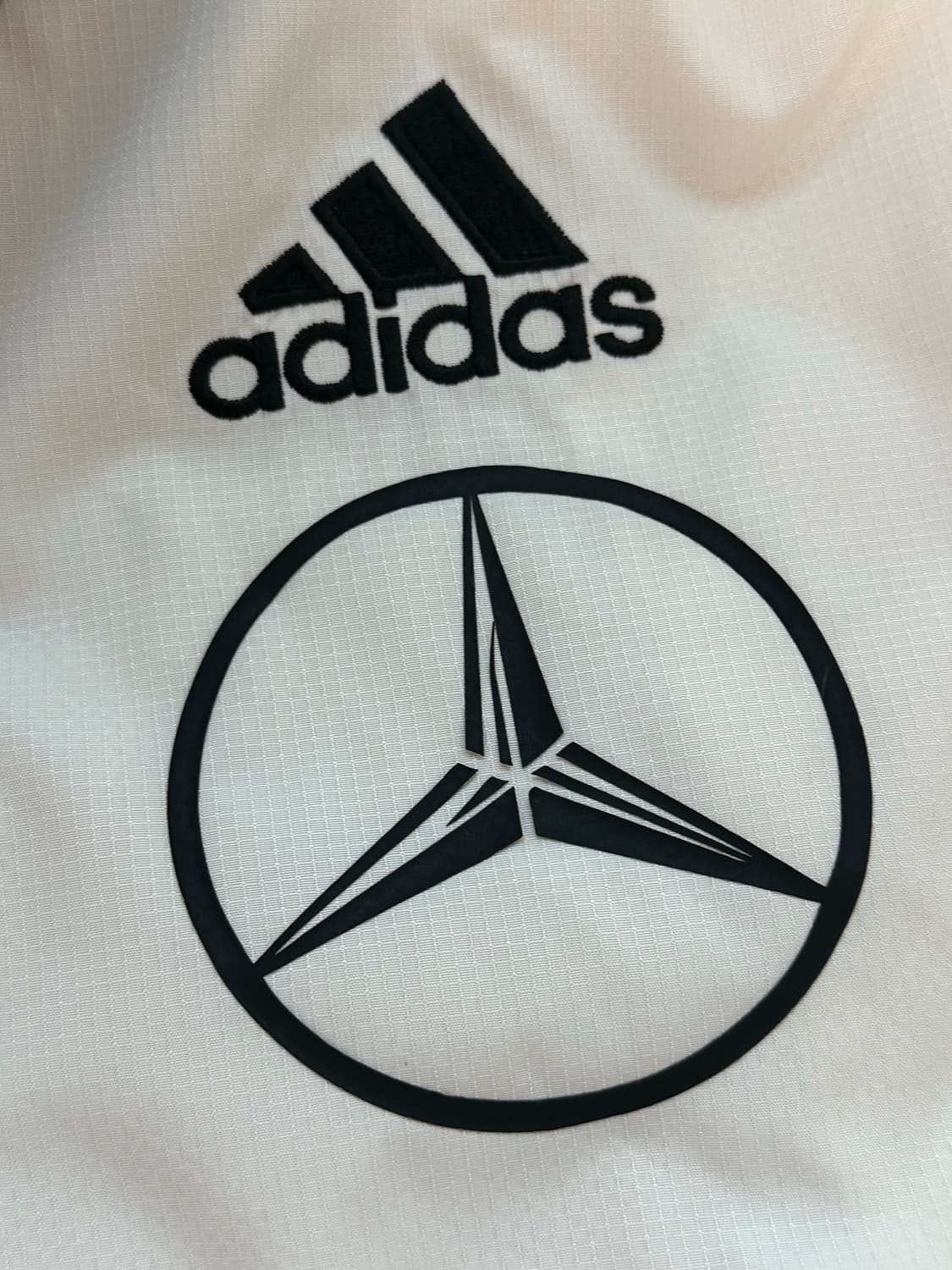 105) 아디다스 독일 바람막이 상품이미지3