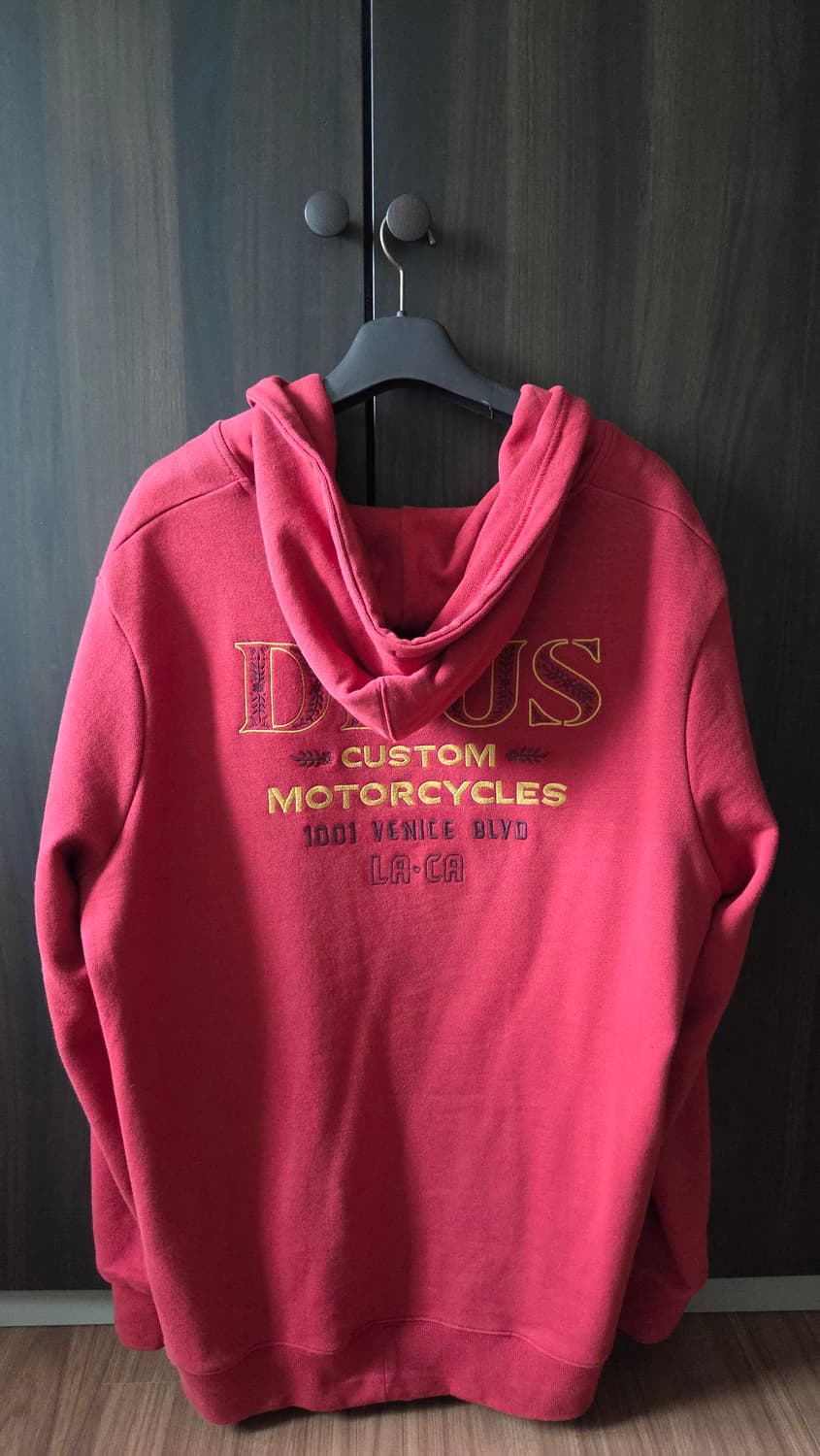 데우스 엑스 마키나 후드 집업 상품이미지1