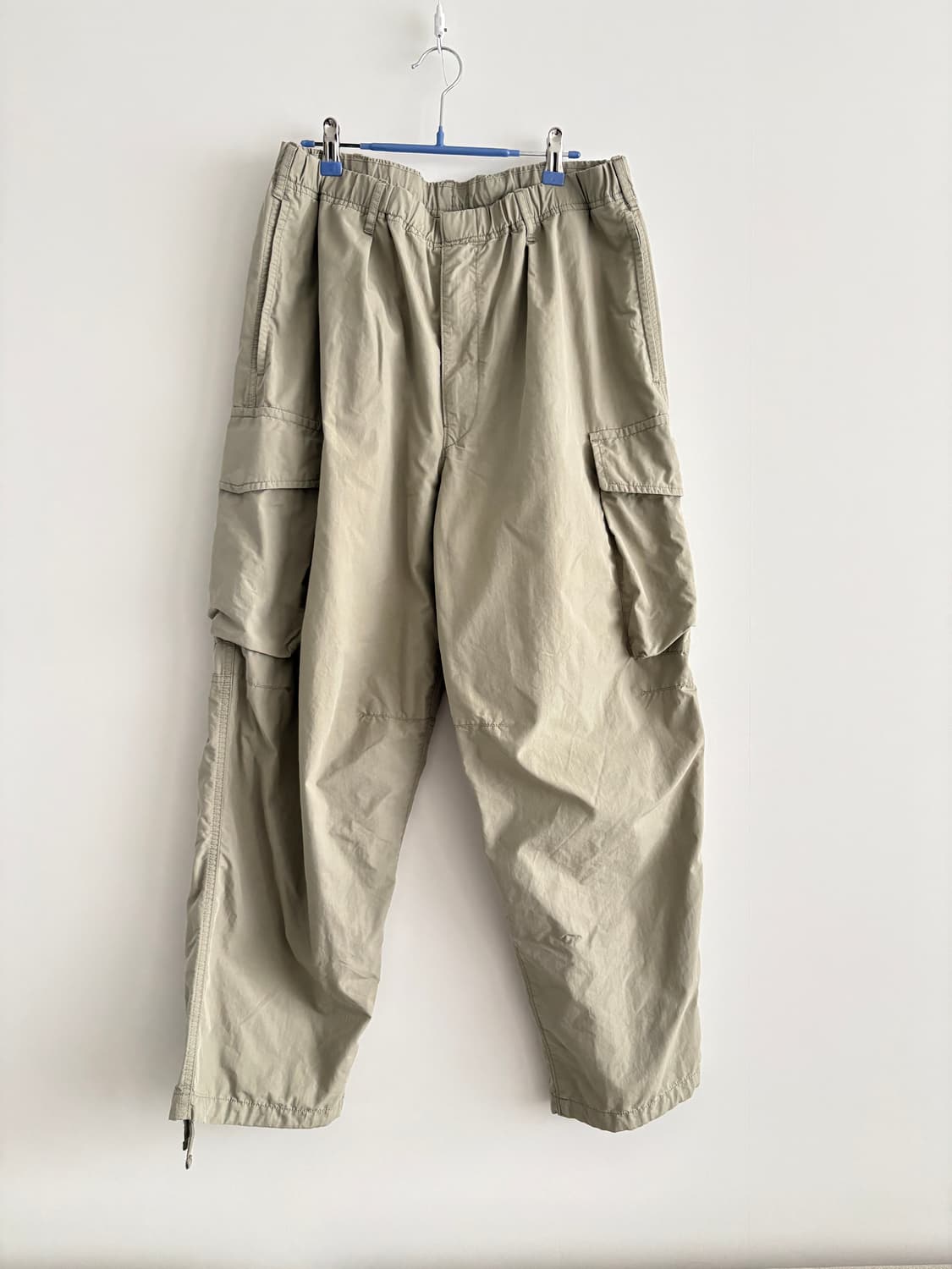 유니클로 카고 연카키 바지 L (84-92cm) 상품이미지1