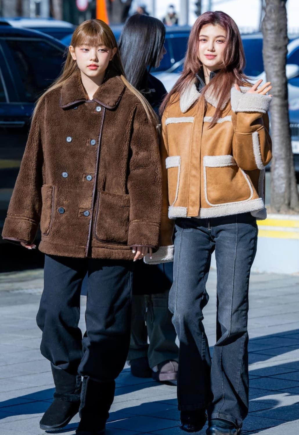 (다니엘 마쉬st)스튜디오톰보이 22fw 아웃포켓 숏 무스탕 브라운(F) 상품이미지2