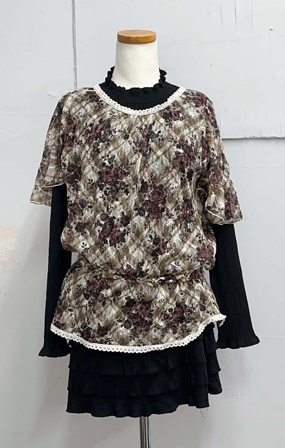 ♠️쇼콜라의 마계룩 코디세트♣️ 갸루 블랙 에스닉 프릴 캉캉 미니스커트 상품이미지10