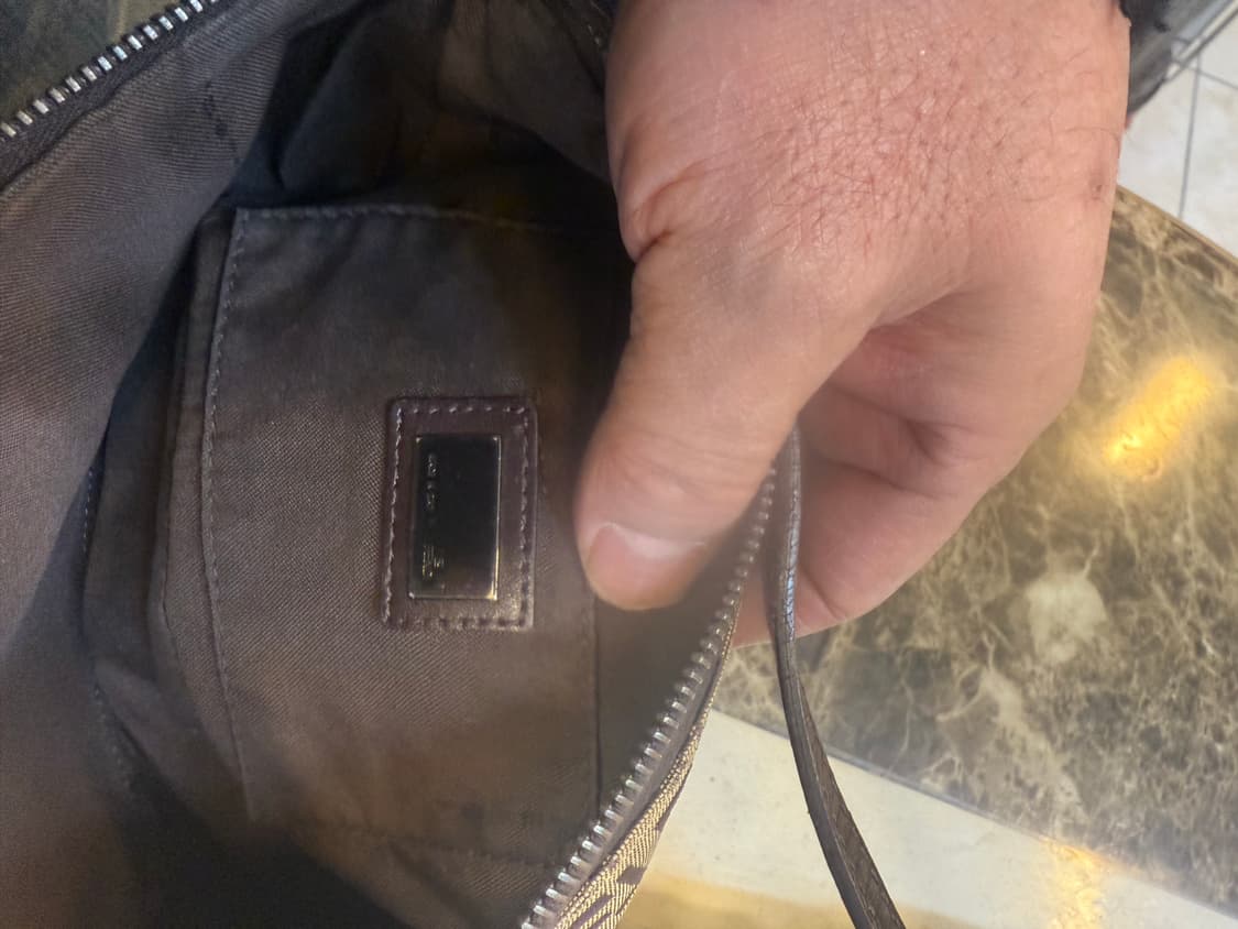 정품 펜디 주카 미니 숄더백 팝니다 상품이미지7