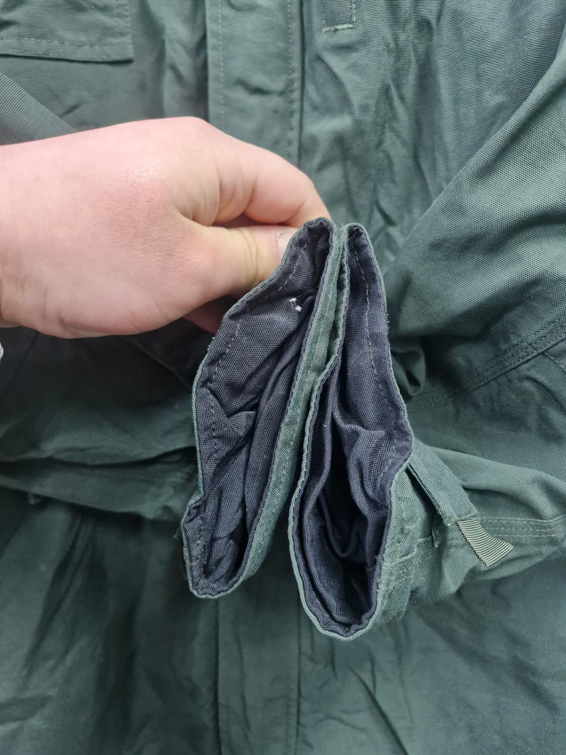 110XXL 칼하트 빈티지 쇼어라인 나일론 바람막이 자켓(짙은녹색) 상품이미지4