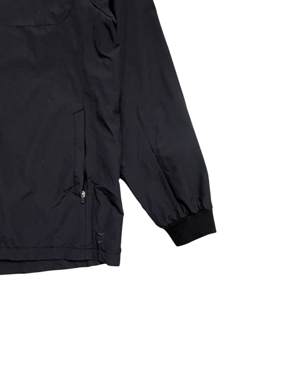 푸마 바람막이 블랙 상품이미지2