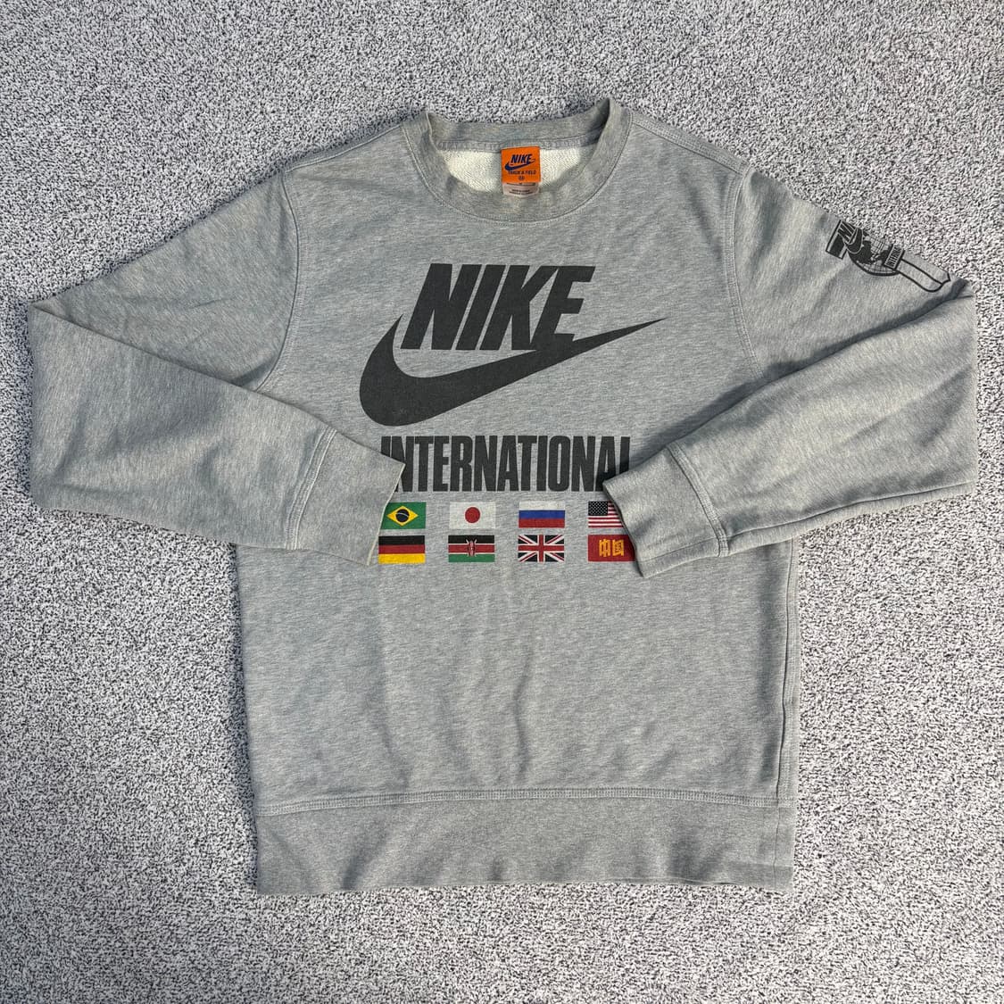 M 나이키 트랙앤필드 인터네셔널 맨투맨 0303J 상품이미지1