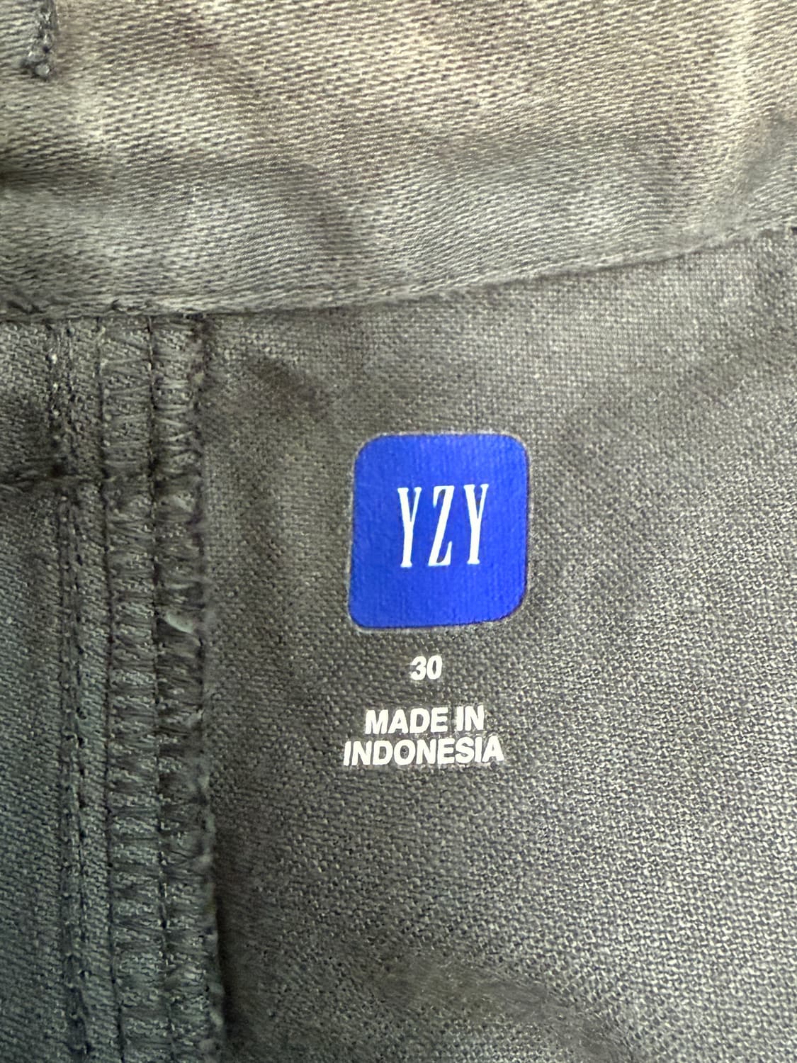 이지갭발렌시아가 사틴카고 다크그린 30 상품이미지5