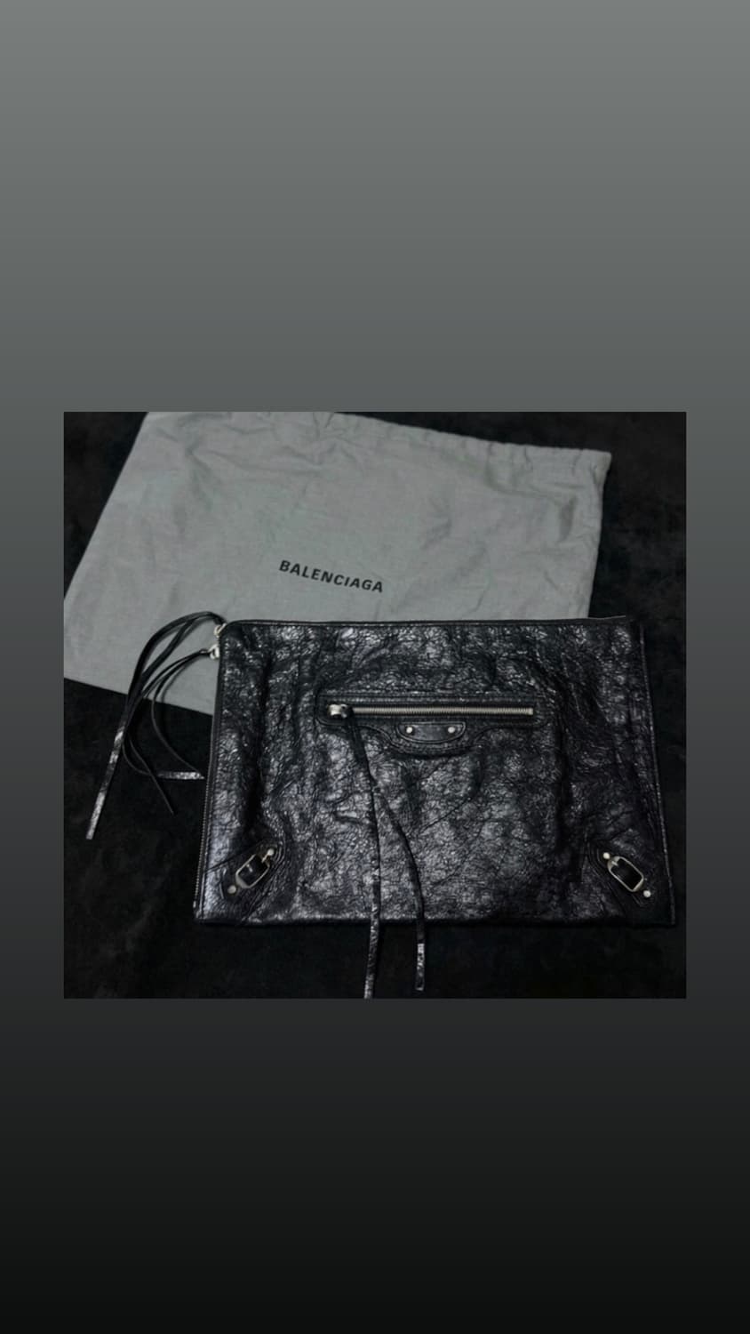 Balenciaga 모터백 클러치 상품이미지1