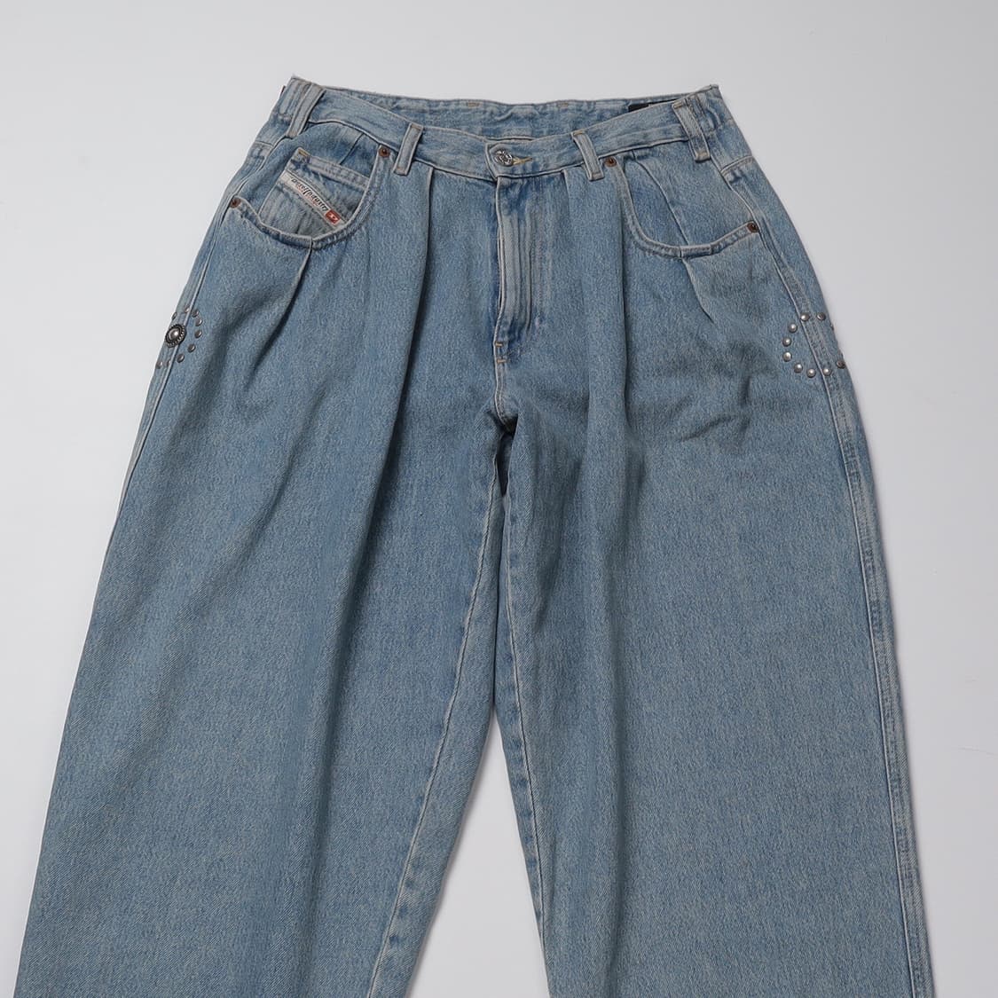 DIESEL 스터드 데님 핀턱 팬츠   상품이미지2