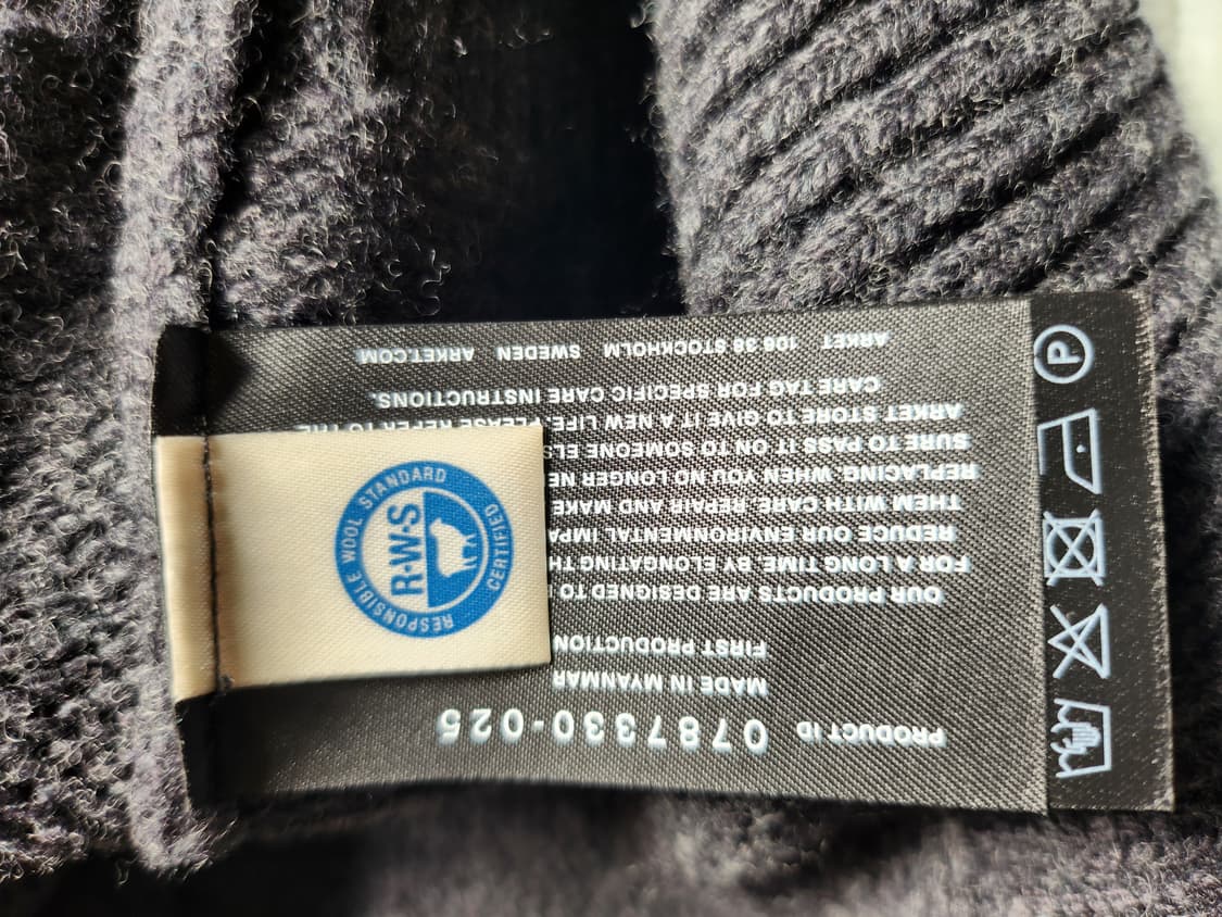 [M,블랙멜란지]Arket 헤비 니트 울 스웨터 판매합니다 상품이미지5