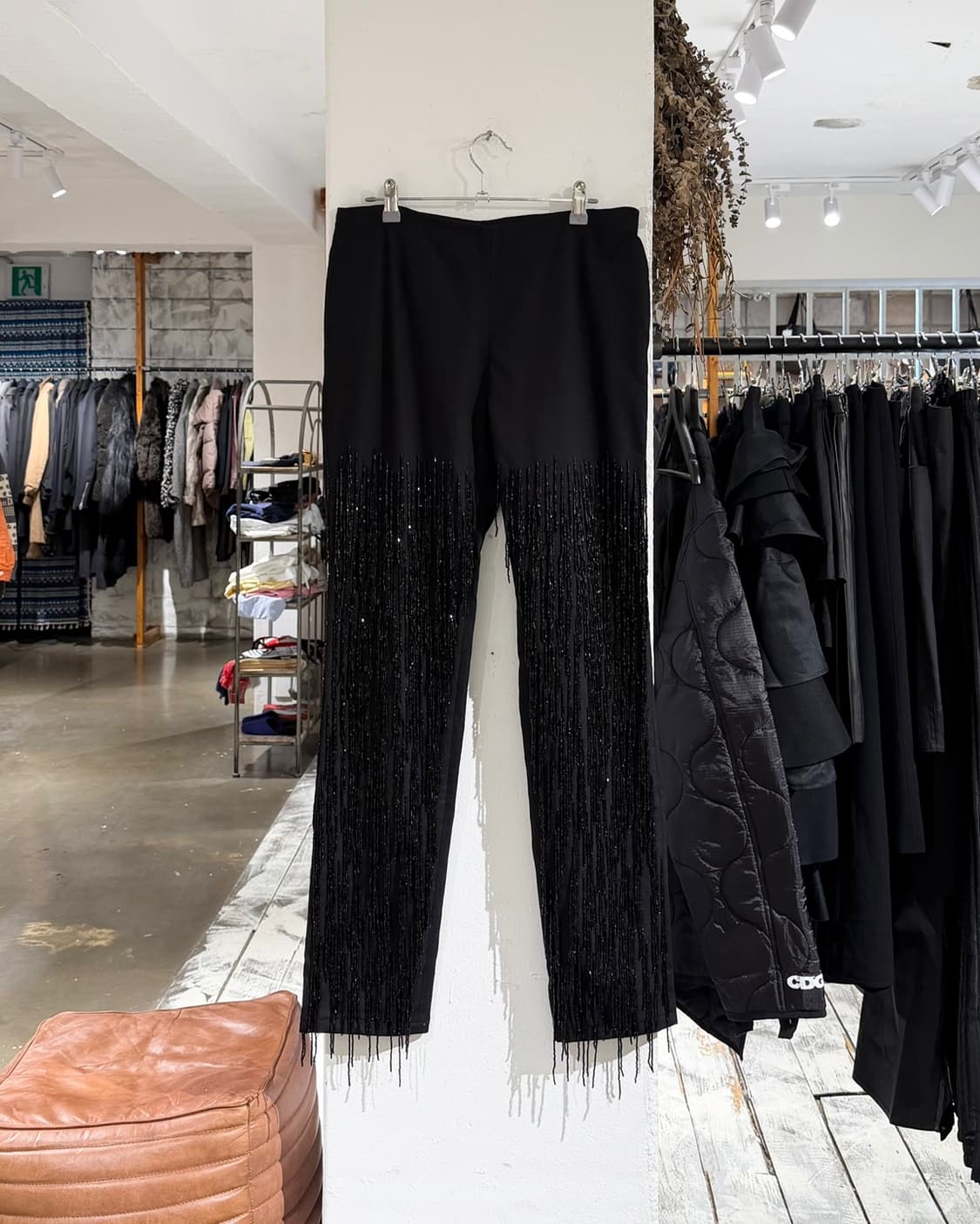 메종 마르지엘라 블랙 크리스탈 스트레이트 팬츠 상품이미지1