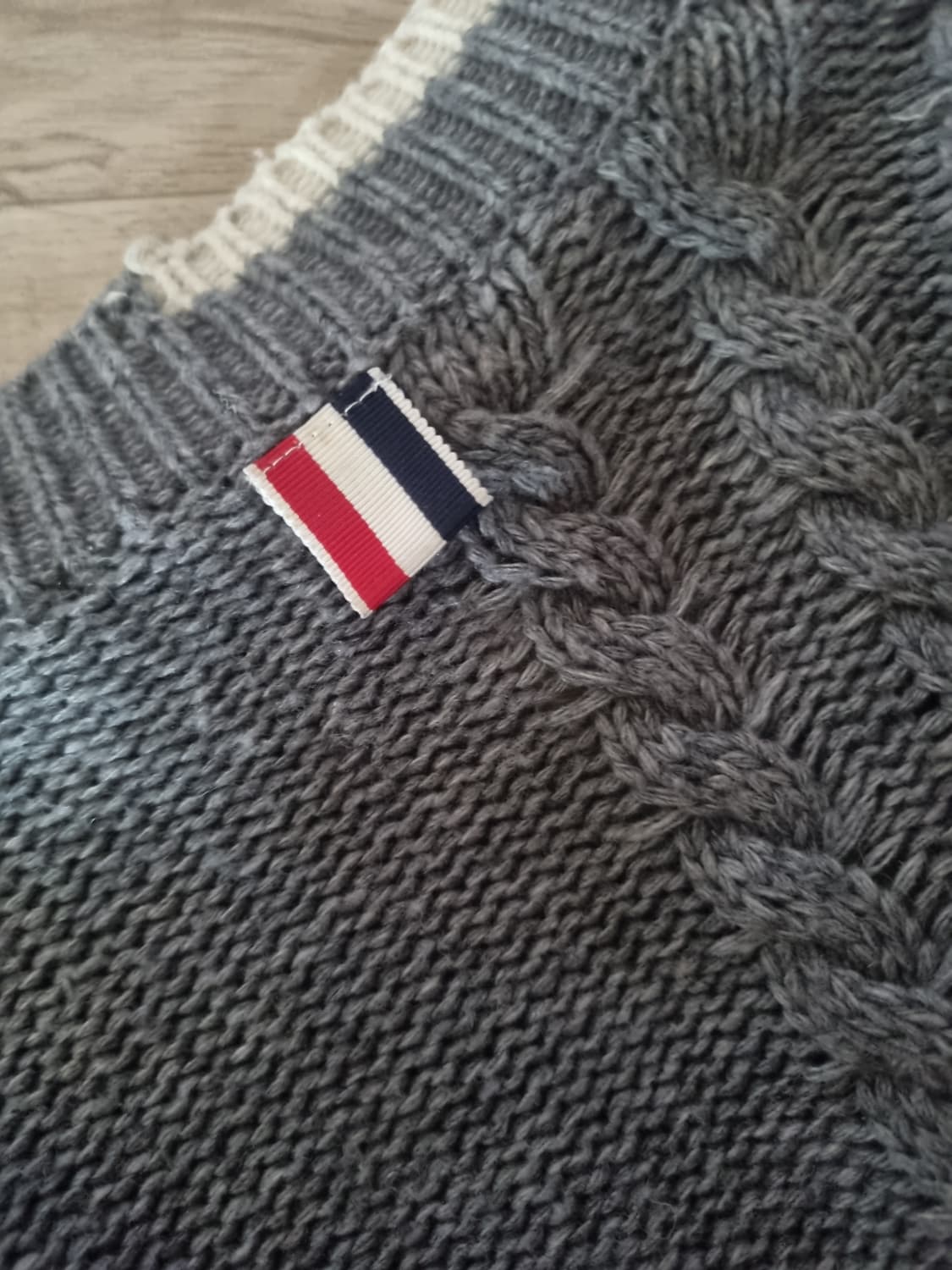 톰브라운 케이블니트가디건.   M/L 상품이미지3