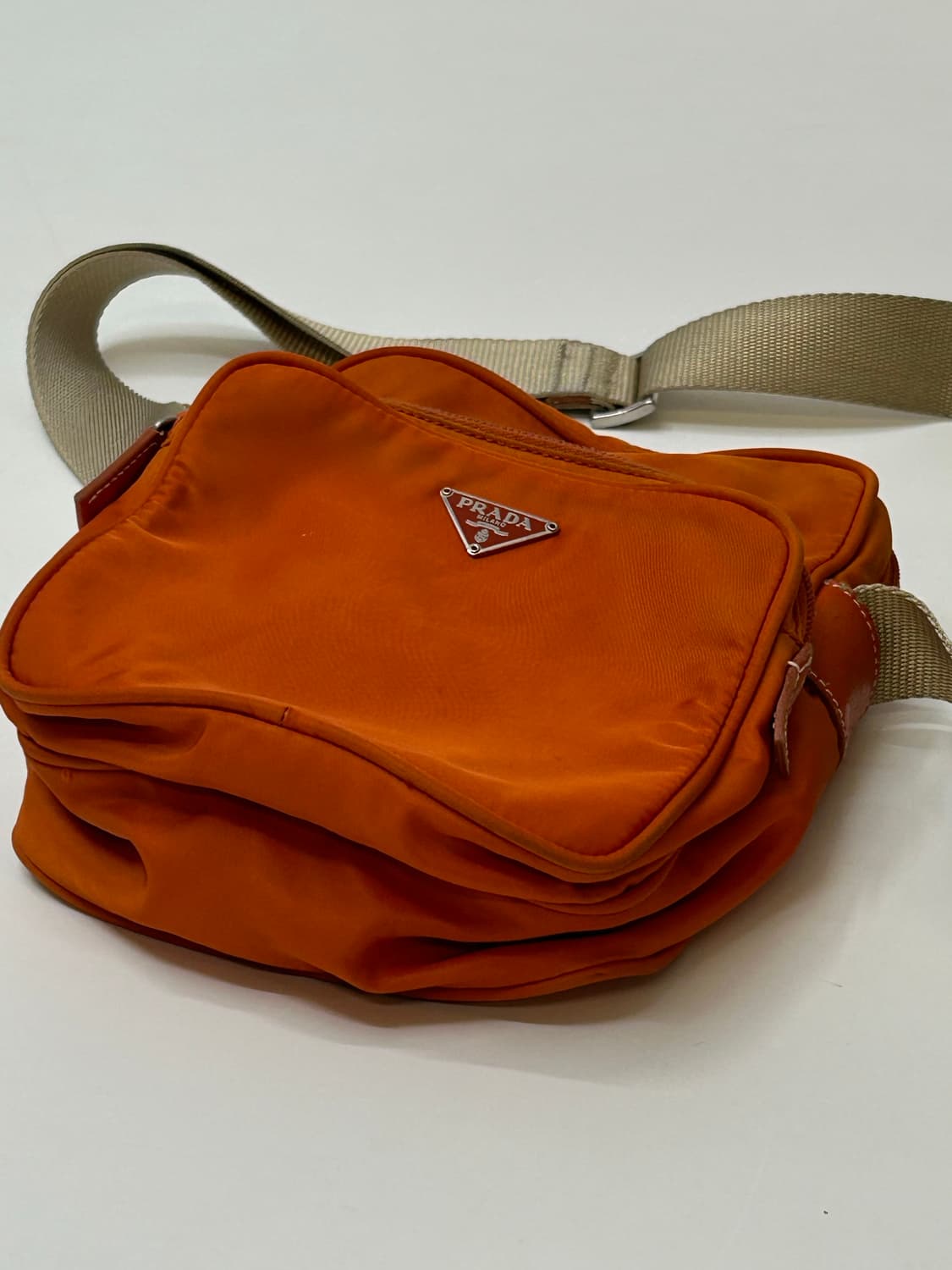 Prada 프라다 나일론 스몰링 크로스백 상품이미지3