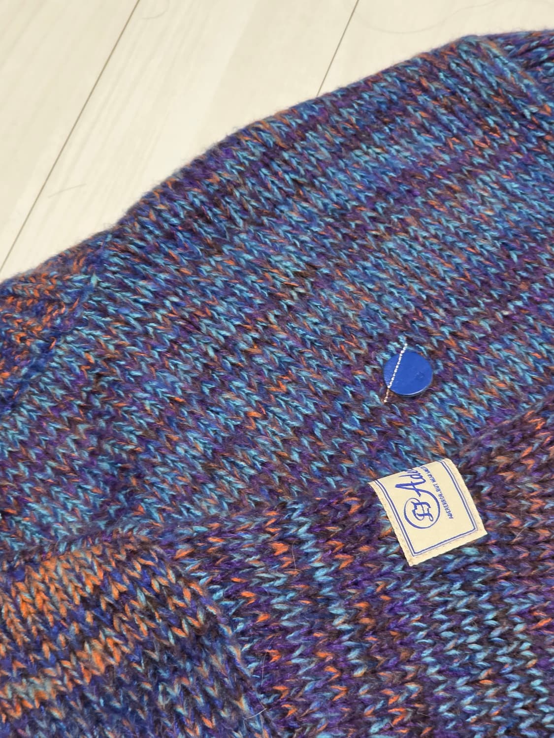 아더에러 22fw 트리폴 크롭니트 상품이미지2