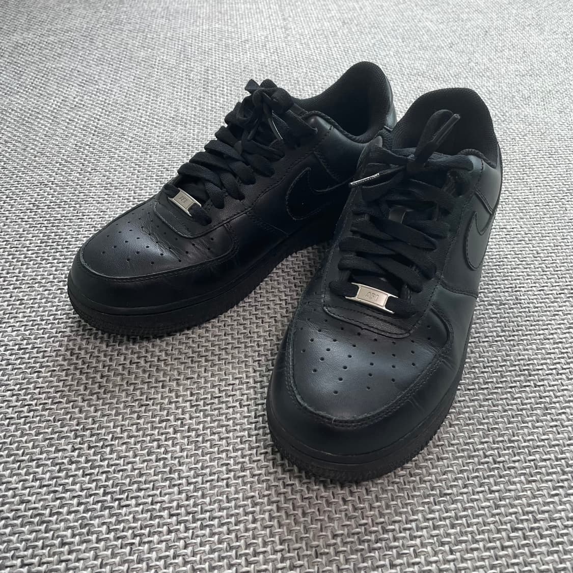 나이키 에어포스 트리플블랙 상품이미지1