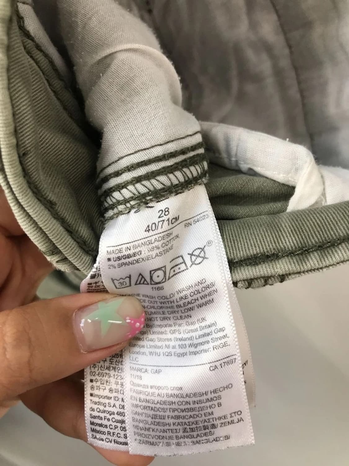 GAP Olive Cargo Bermuda Shorts 상품이미지8