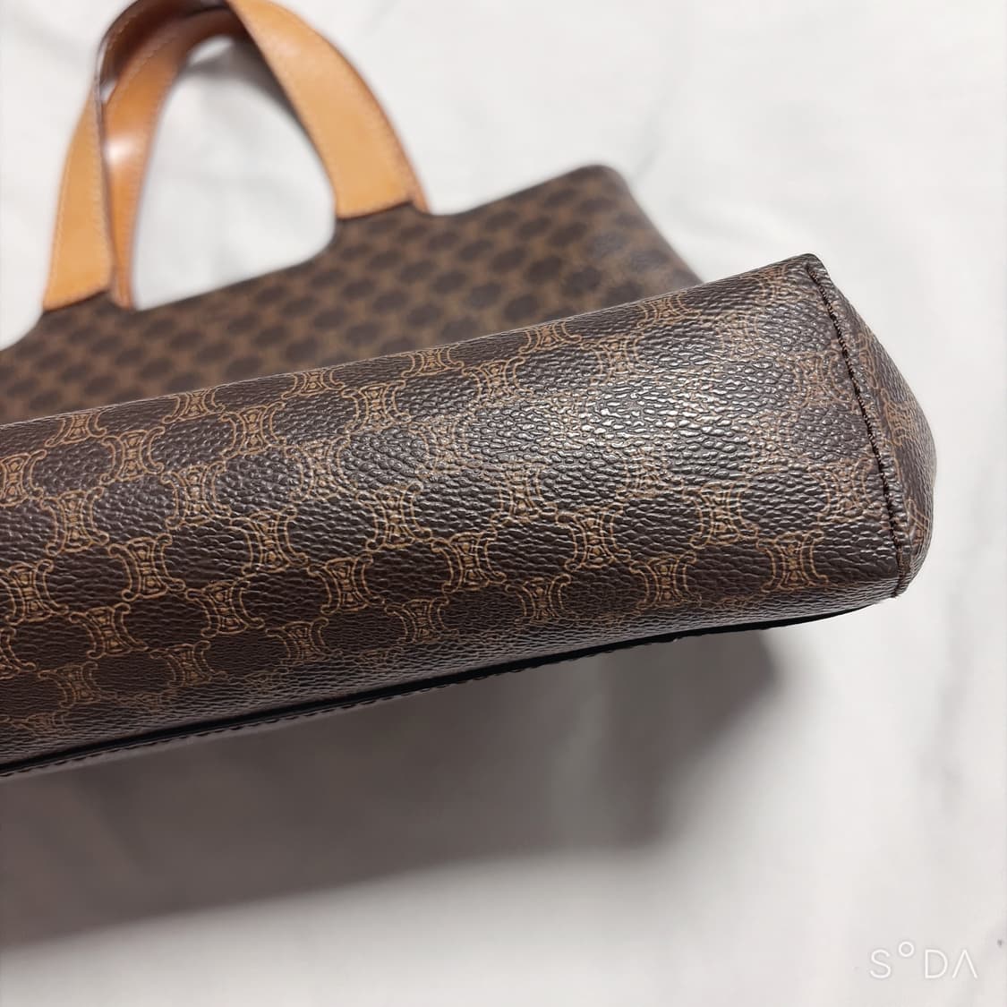 셀린느 마카담 토트백 브라운 상품이미지5