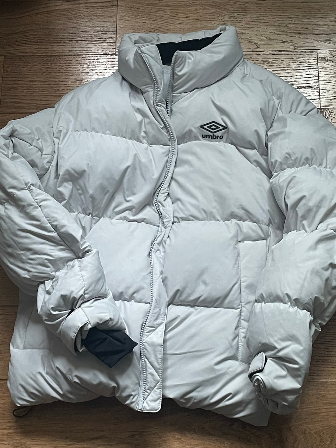 엄브로 패딩 L 100사이즈 상품이미지1