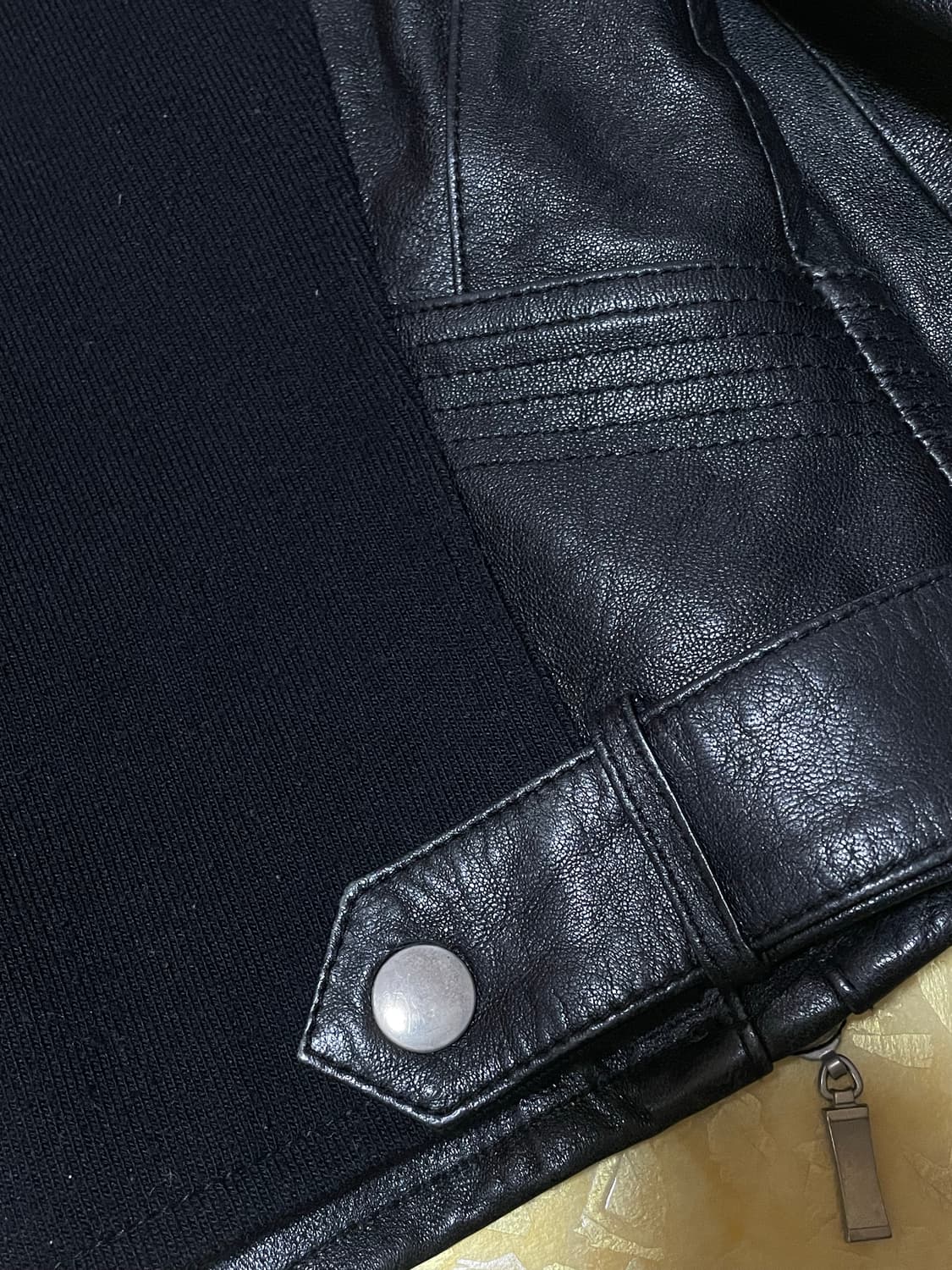 봄빅스엠무어 리얼레더 양가죽 레이스업 디테일 자켓 상품이미지6