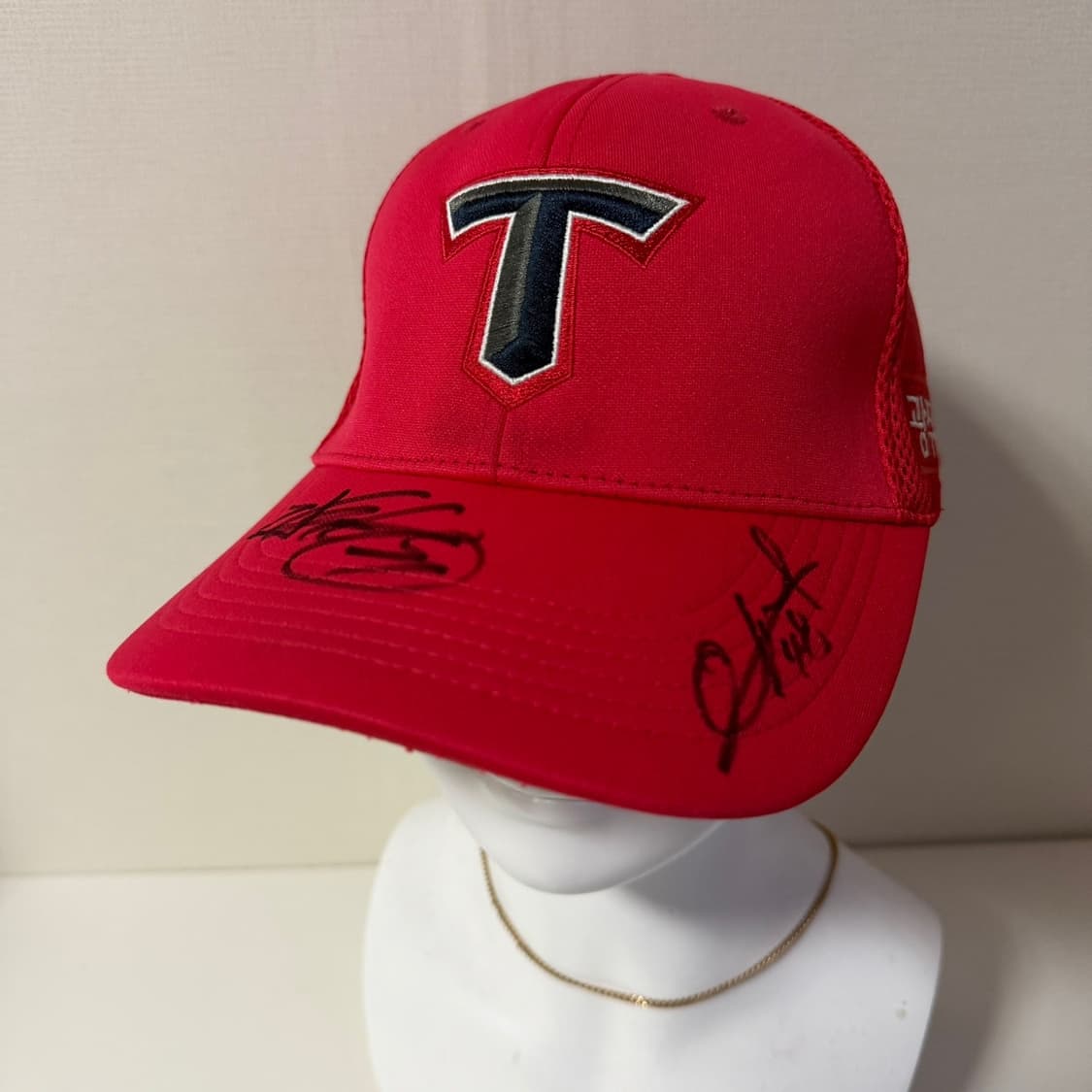 아이앱 스튜디오 X 기아 타이거즈 모자 이의리&김선빈 친필 싸인캡 상품이미지1