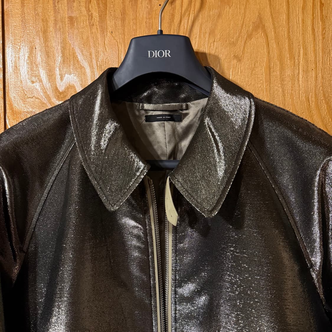 톰포드 메탈릭 봄버 자켓 판매 합니다. 상품이미지3