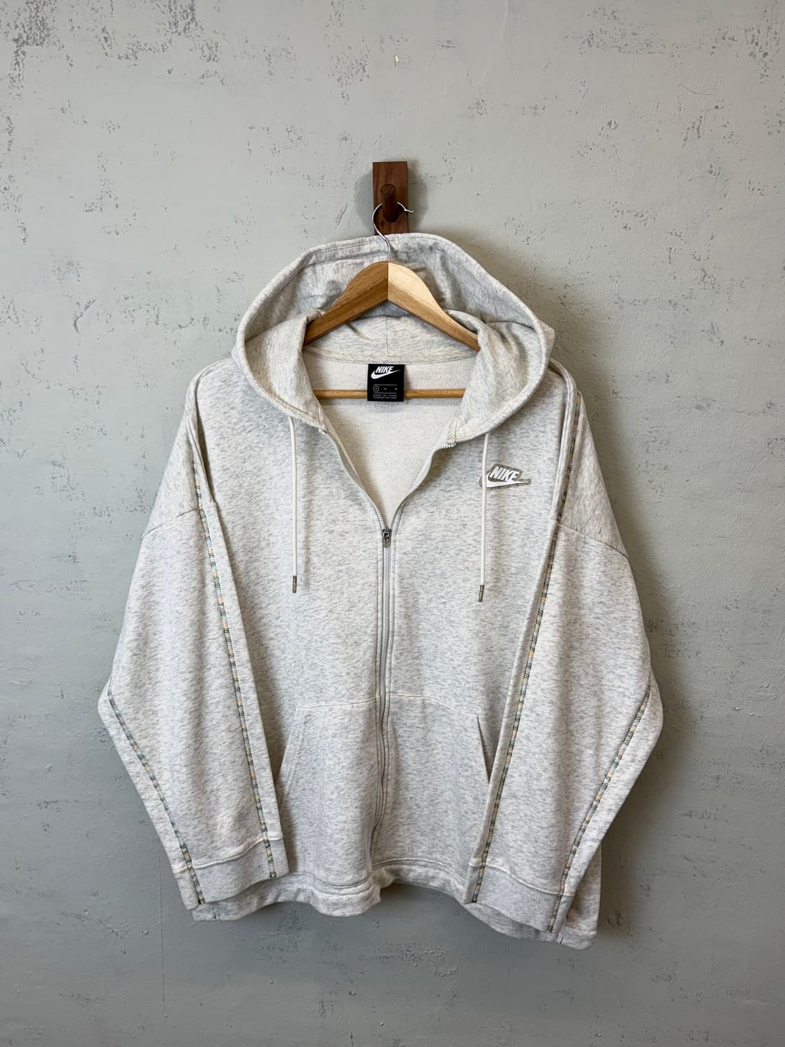 나이키 기본로고 크림 아이보리 후드집업 상품이미지1