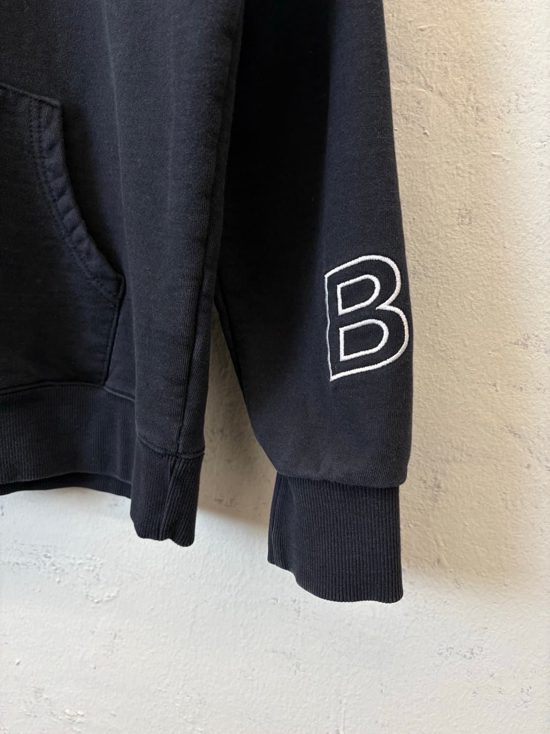 앤더슨벨 블랙 후드티 상품이미지5