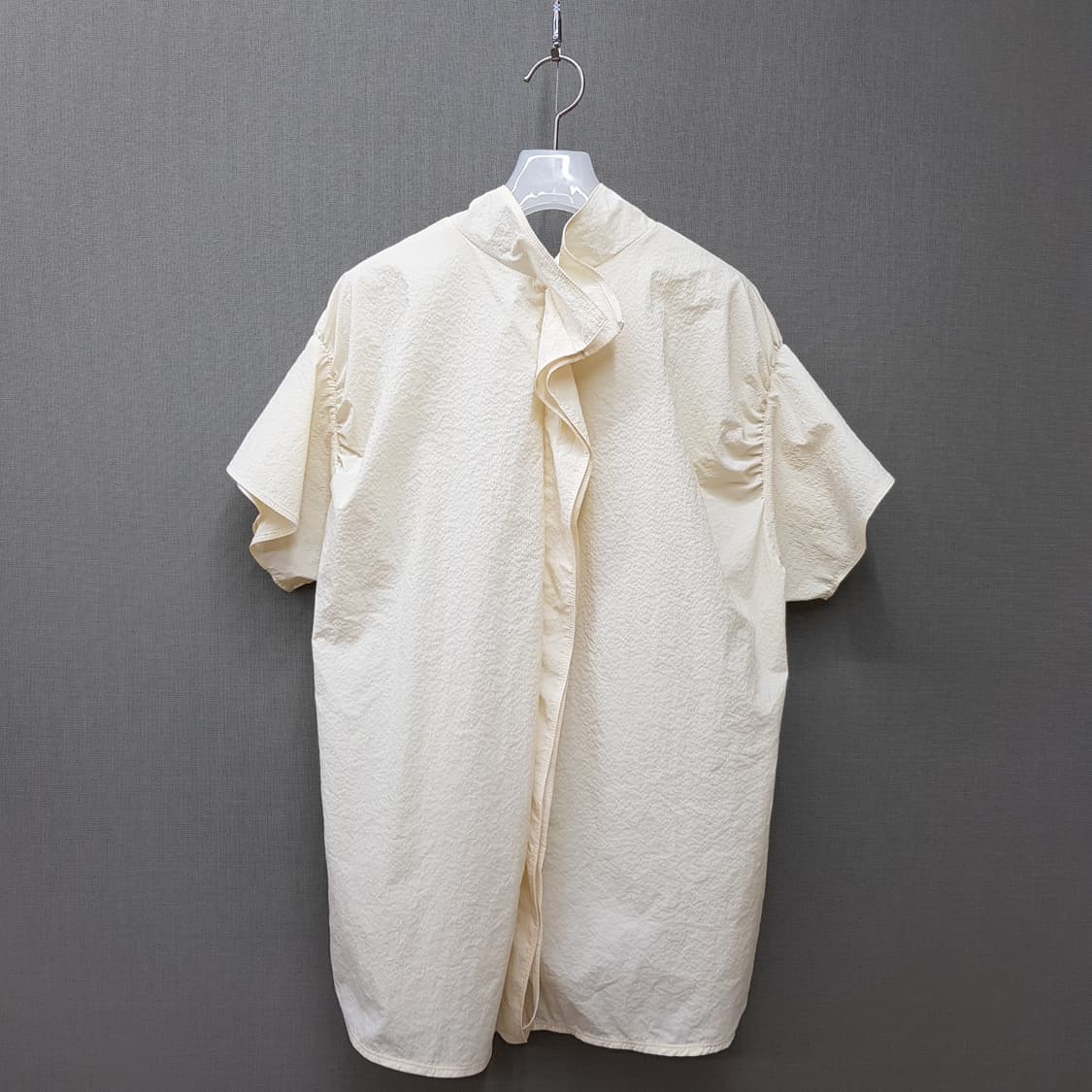 한섬 타임 하이넥 반팔 블라우스 F사이즈 상품이미지4