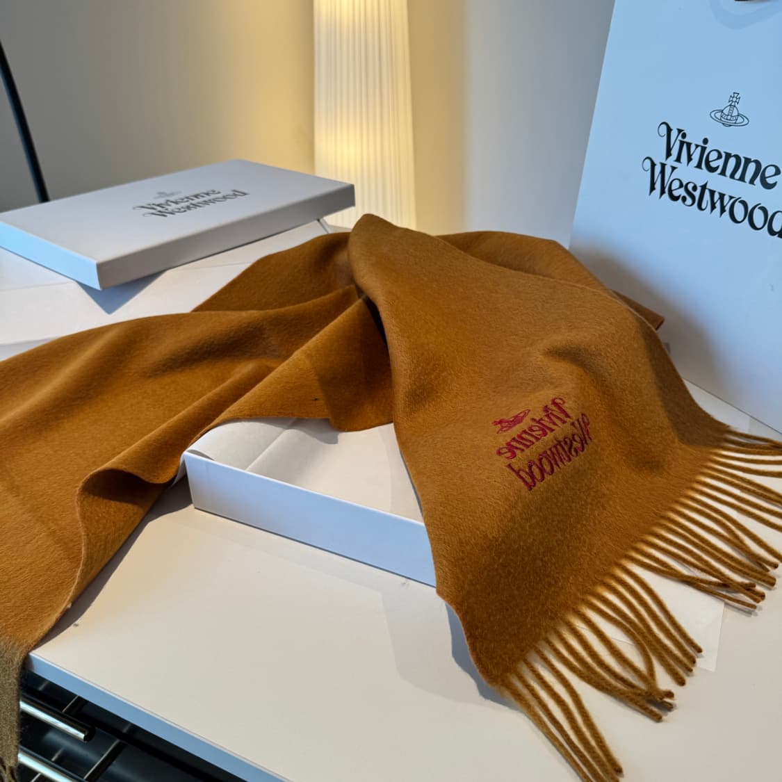 비비안 웨스트우드 상품이미지5