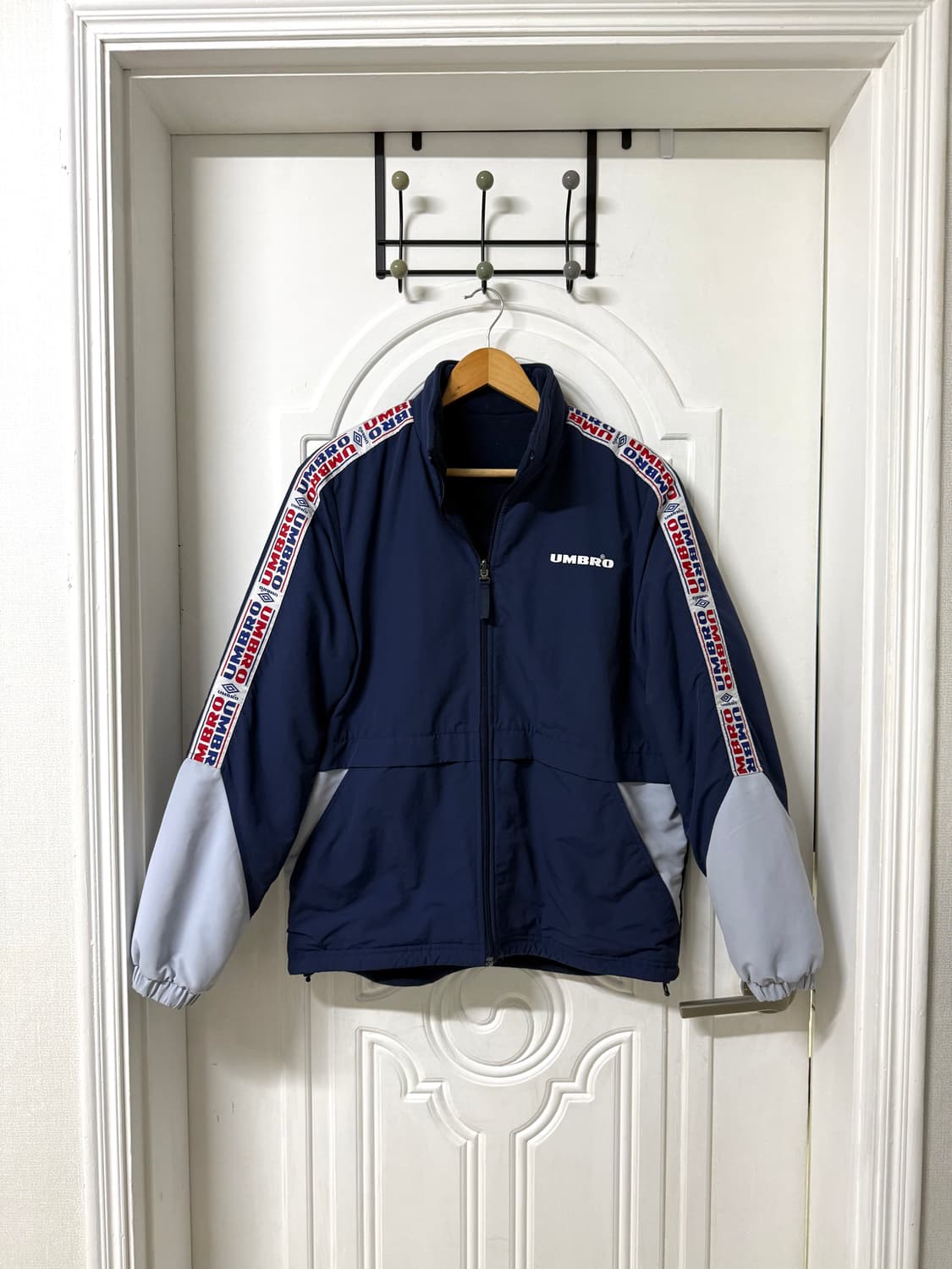 95사이즈 남성 엄브로 리버시블 자켓 후리스 상품이미지2