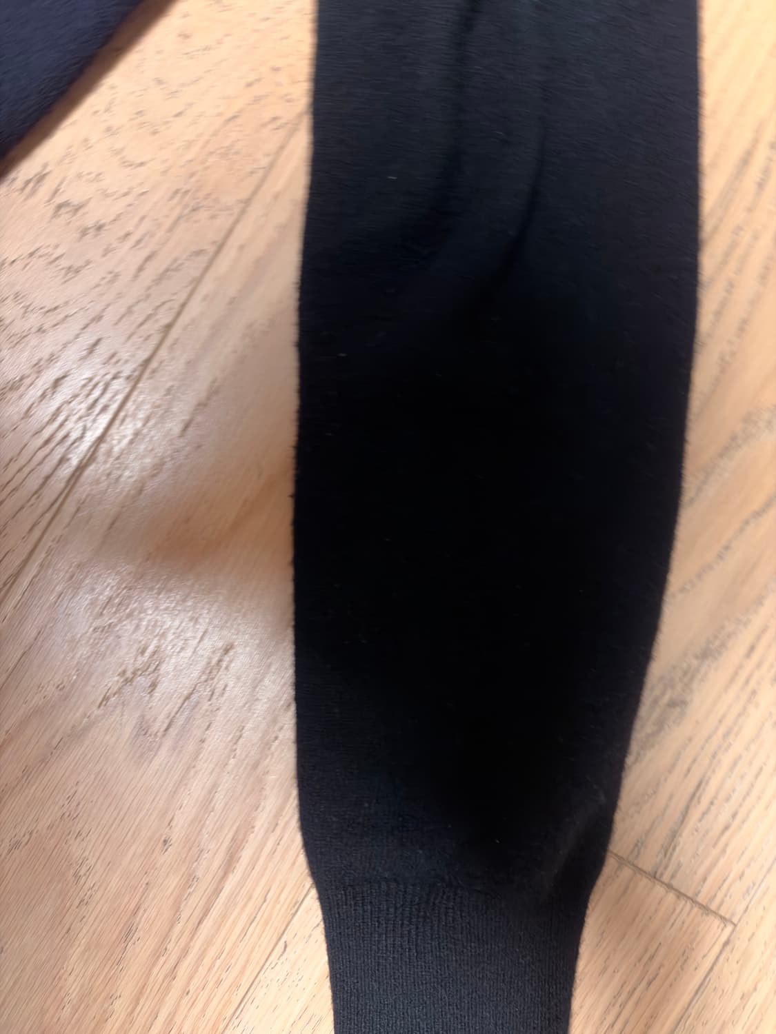 꼼데가르송 V넥 레드하트 블랙 가디건 팔아요! 상품이미지5