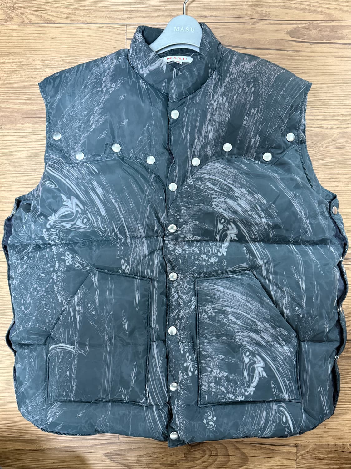 MASU Marble Bandana Puffer Vest 상품이미지3