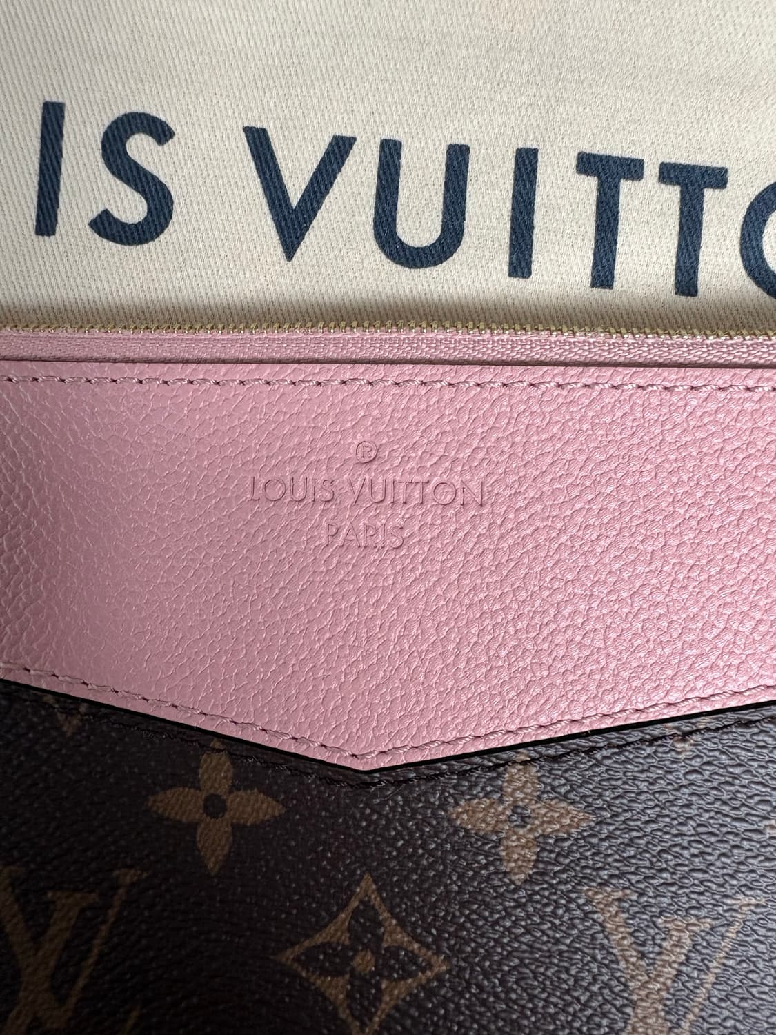 루이비통 데일리 파우치 클러치 상품이미지3