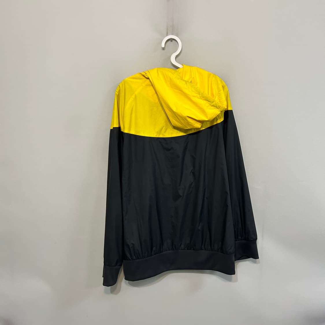 나이키 남성 바람막이 100 상품이미지3