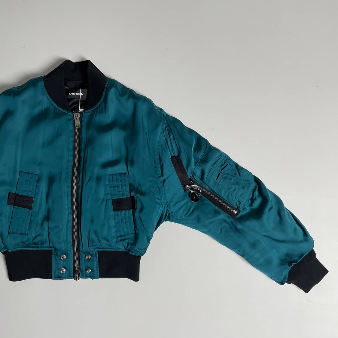 디젤 사틴 셔링 봄버 상품이미지4