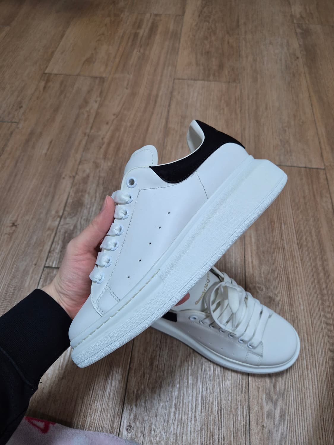 새상품컨디션 알렉산더 맥퀸39-250 상품이미지7