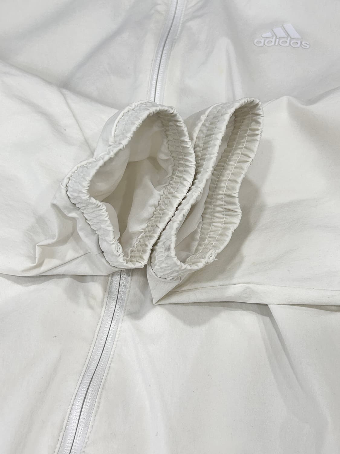 아디다스 빅 로고 바람막이 우븐 집업 자켓 오버핏 아이보리 상품이미지9