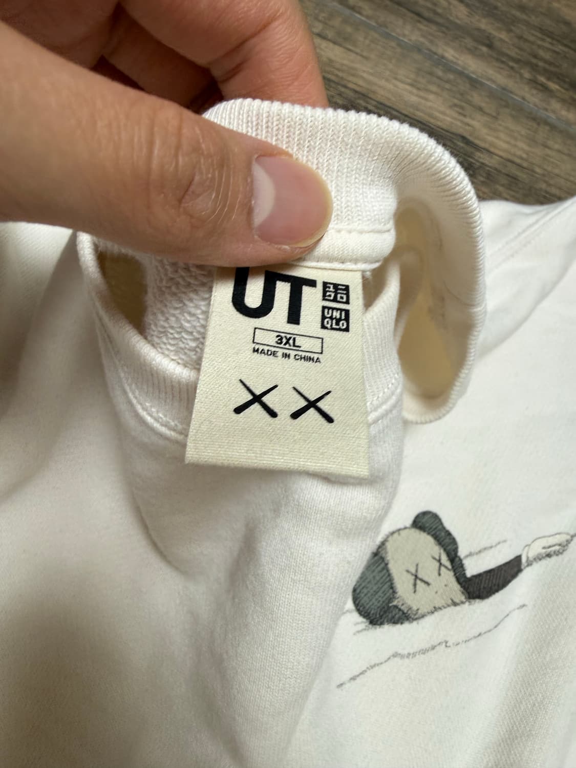 유니클로 UT 카우스 롱슬리브 3XL 상품이미지2