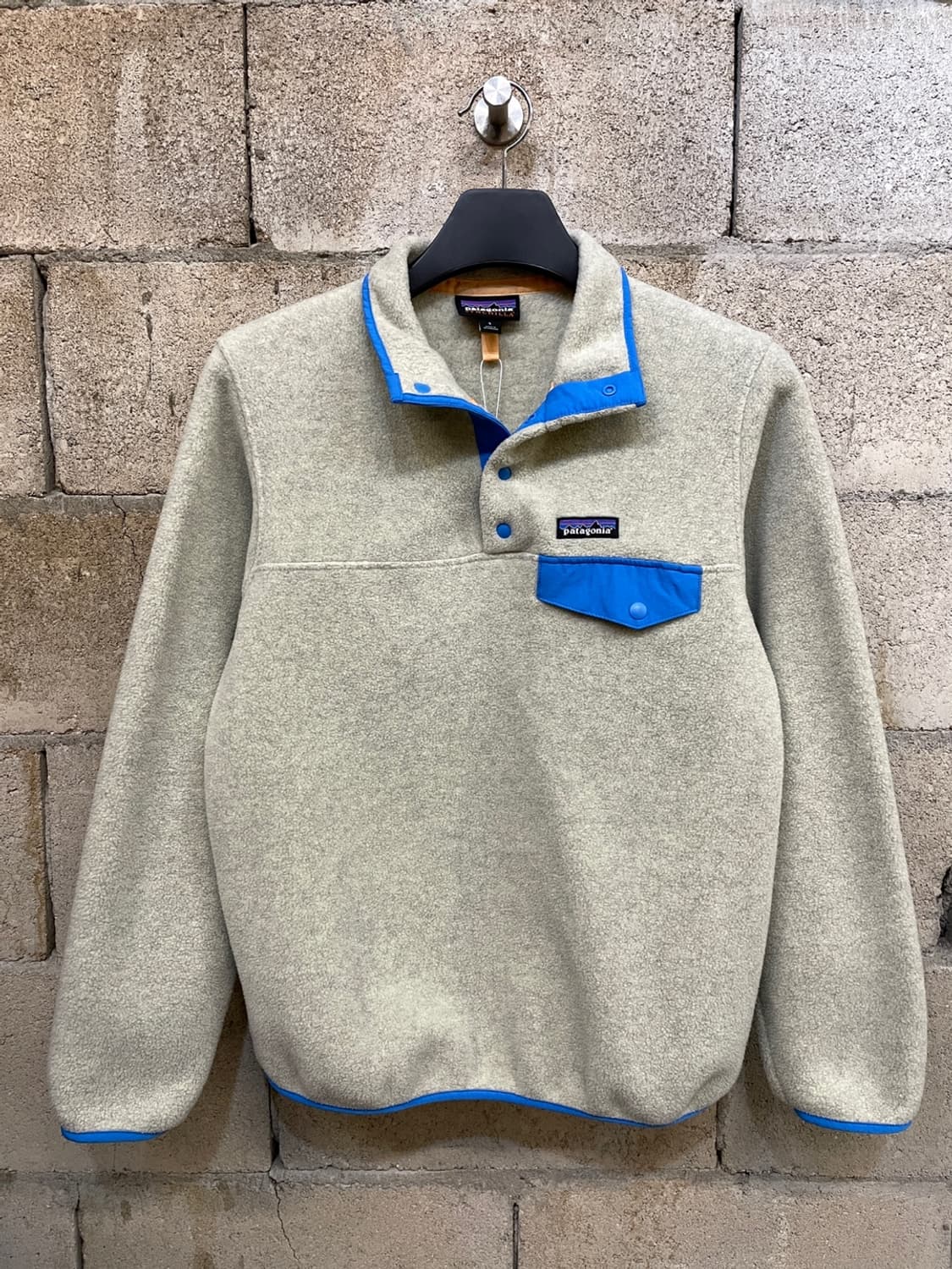 파타고니아 라이트웨이트 신칠라 스냅티 풀오버 후리스 상품이미지1