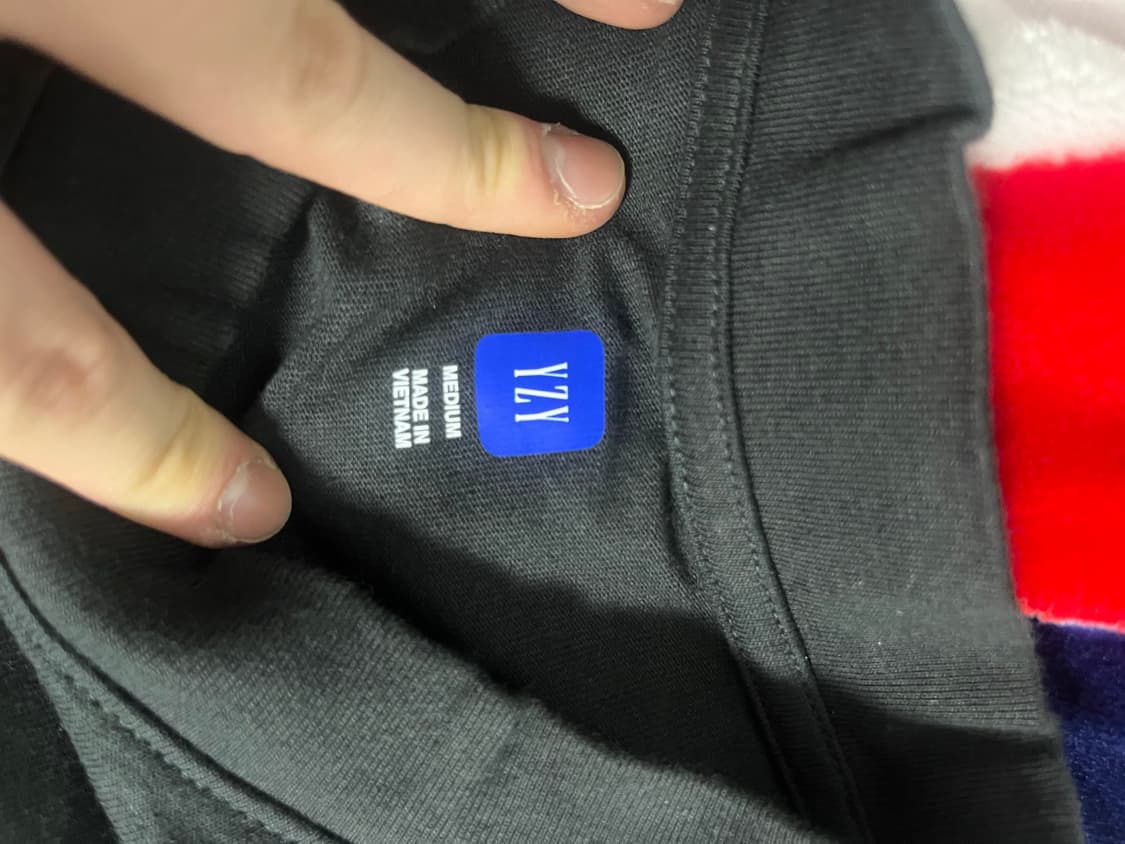 세제품 [M] Yeezy gap 롱슬리브 상품이미지2