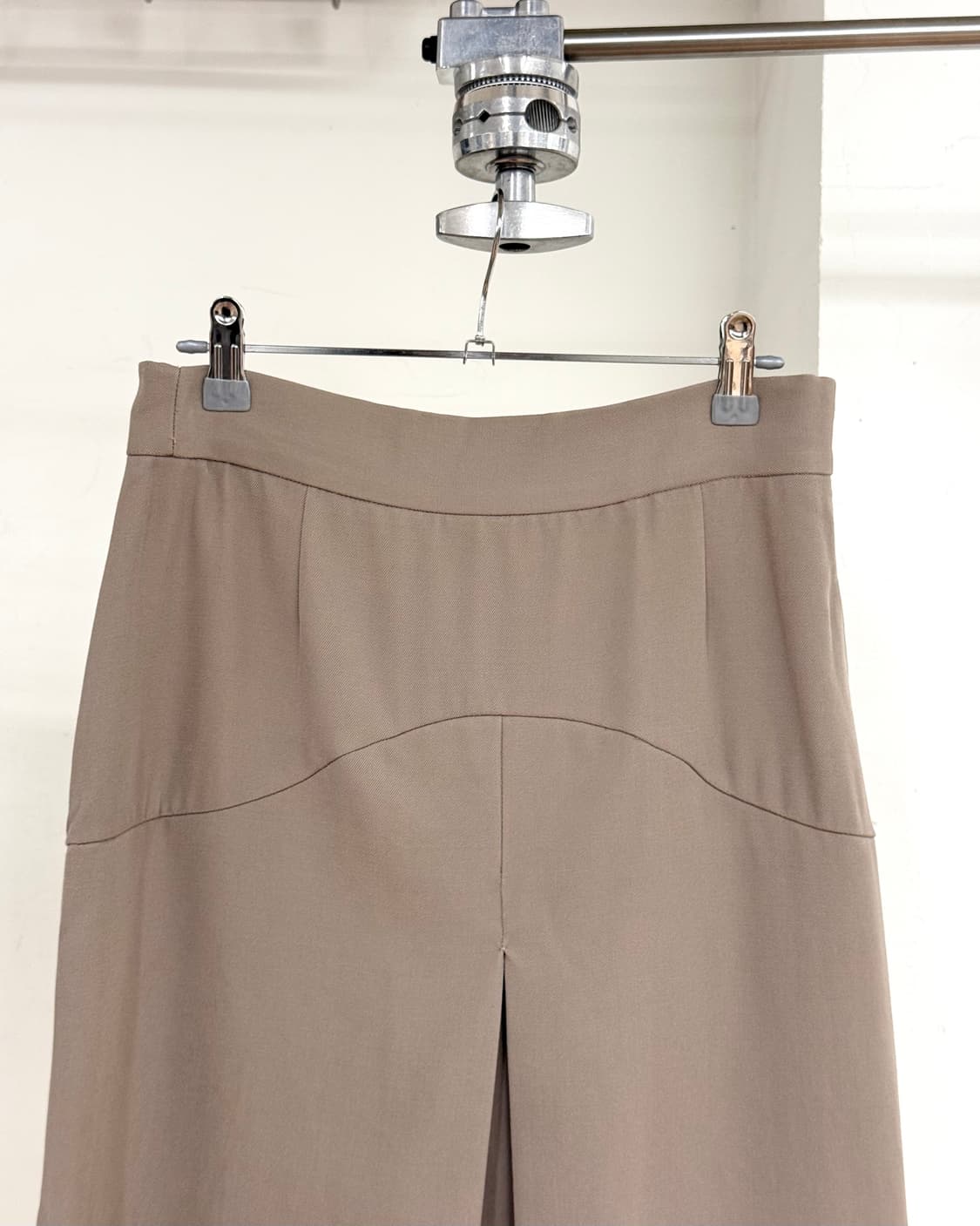 프라다 토프 센트럴 플리트 미디스커트 상품이미지2