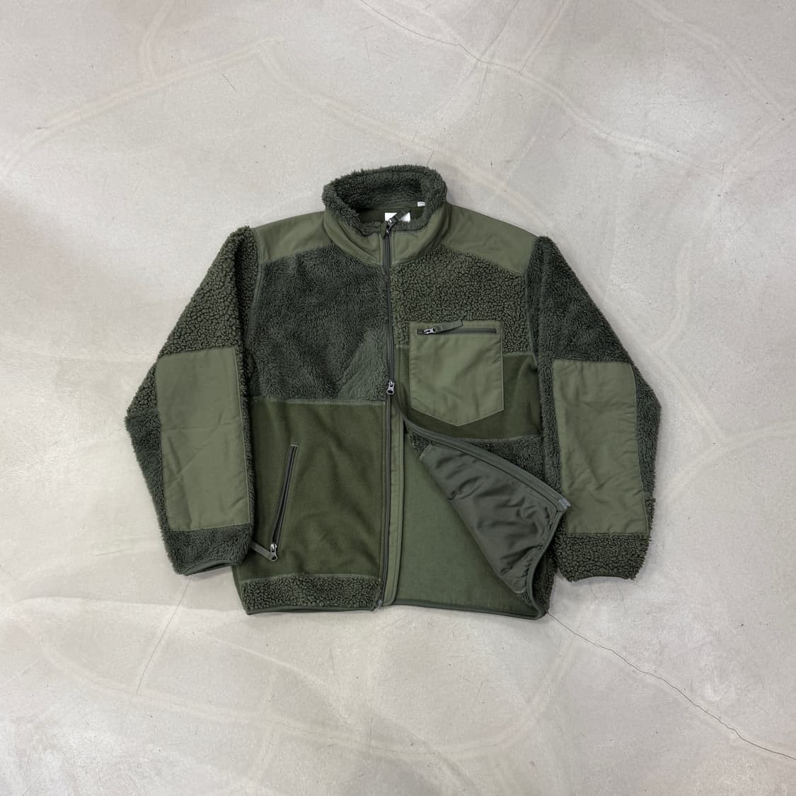 엔지니어드 가먼츠 X 유니클로 후리스 카키 M 상품이미지1