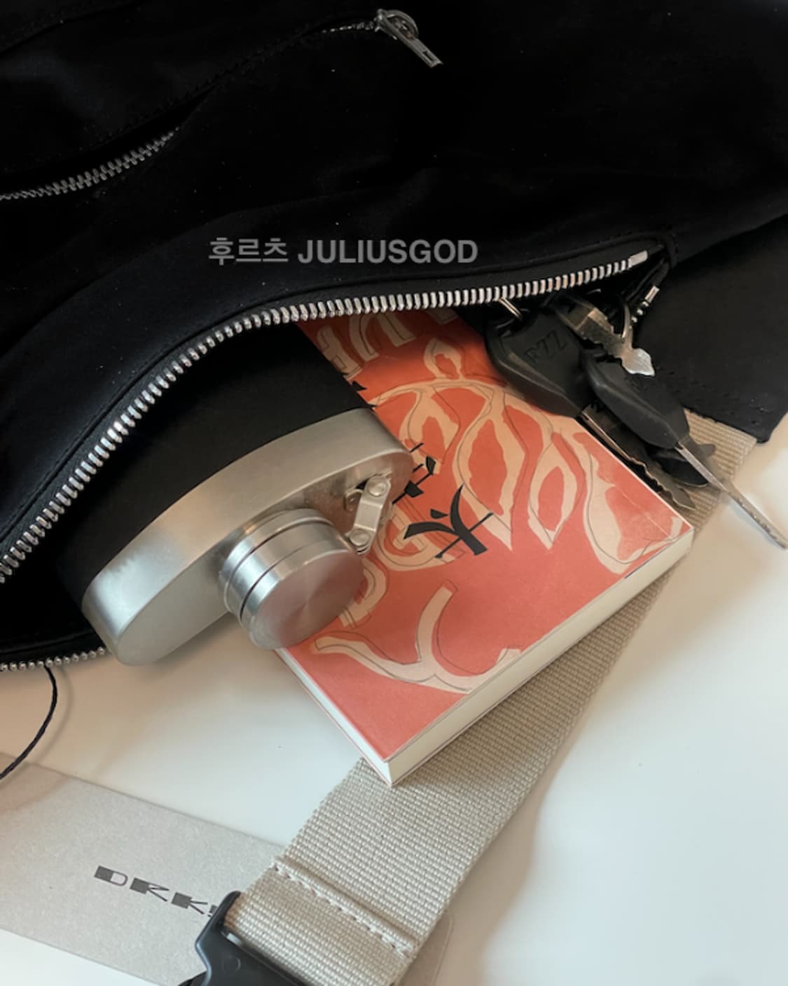 [정품 / 새제품] RICK OWENS 릭오웬스 반다나 크로스백 범백 상품이미지6