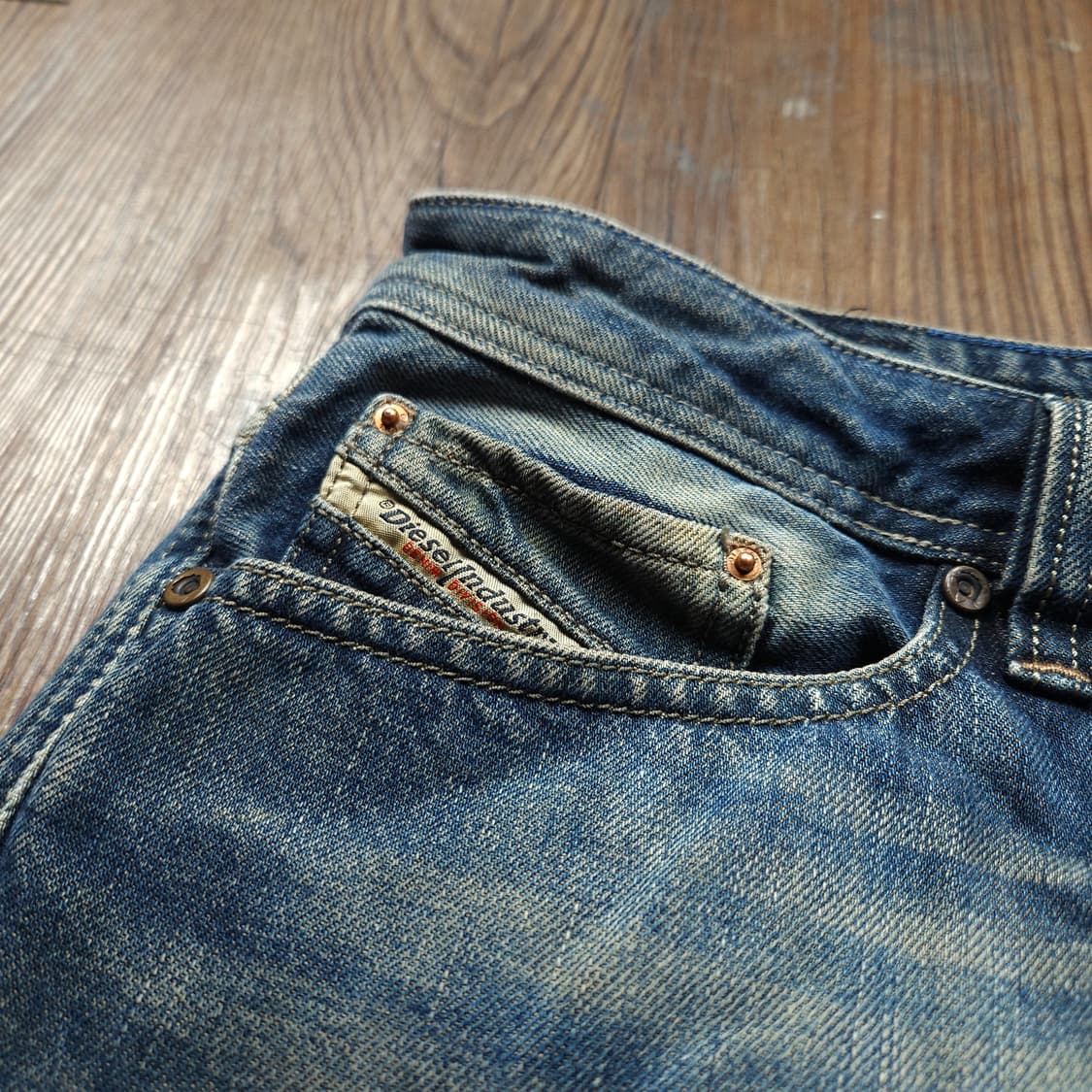 디젤 아카이브 0882T 워싱 바이커 데님 팬츠 상품이미지4