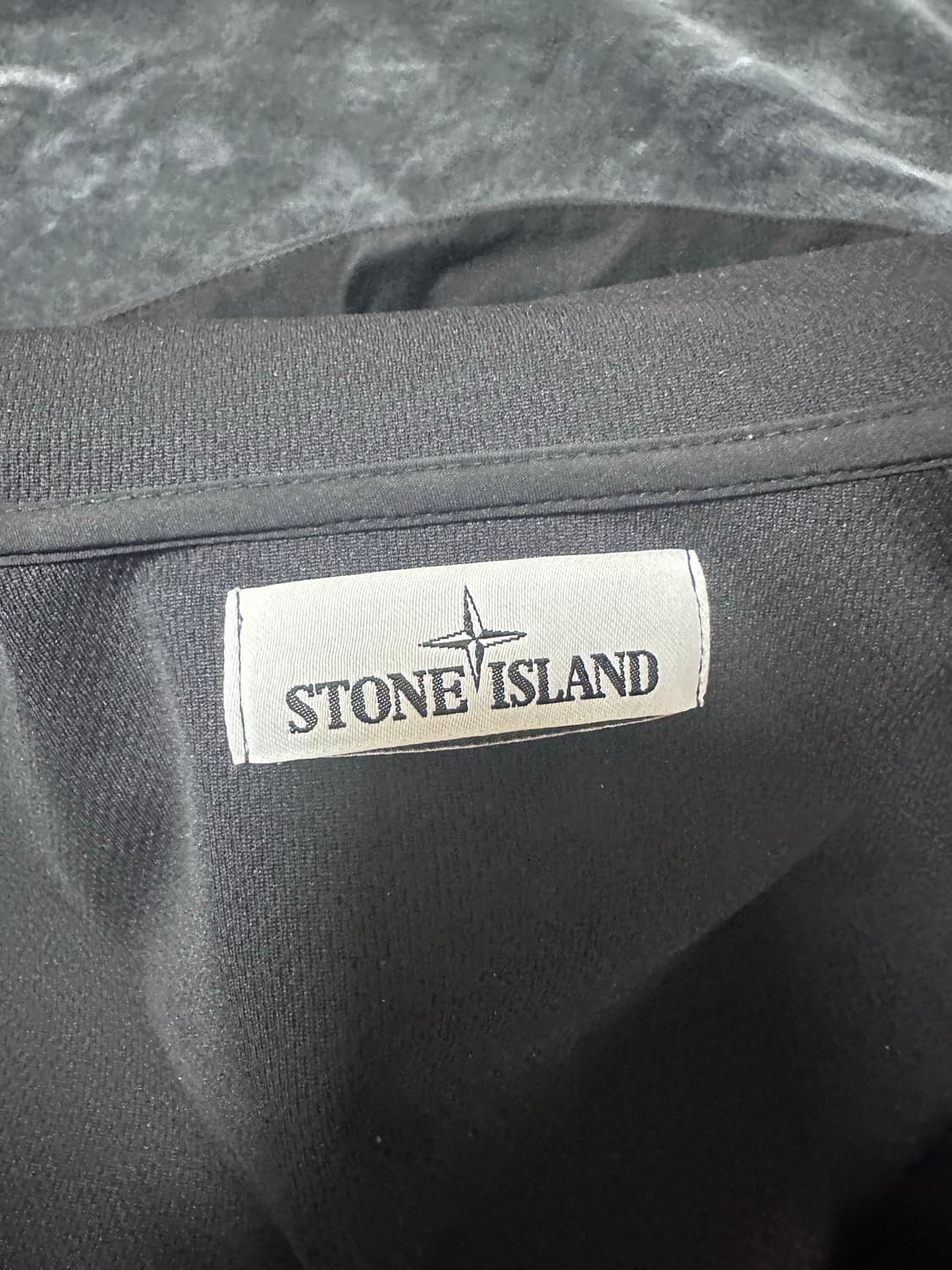 스톤아일랜드 소프트쉘 21ss L사이즈 상품이미지4