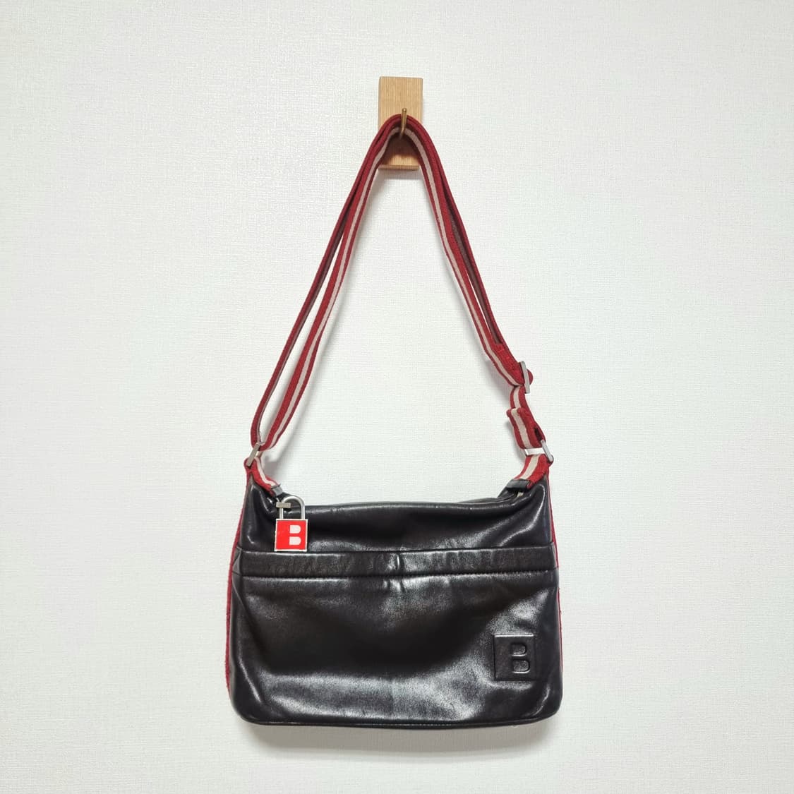 발리 BALLY 소가죽 크로스백 진브라운 - 상태좋음 상품이미지1