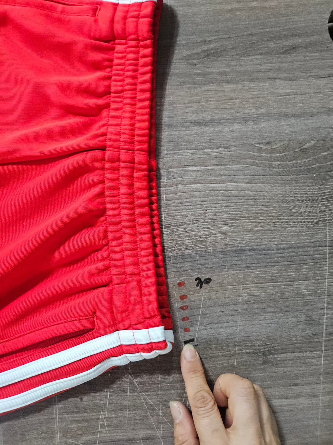 아디다스 삼선 반바지 레드 85 상품이미지5