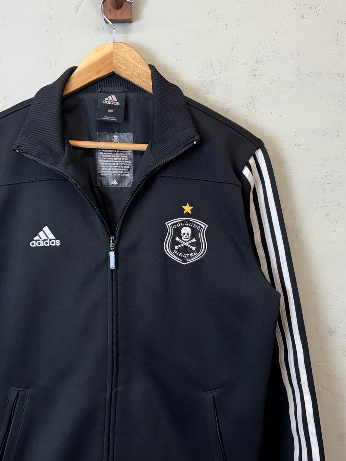 아디다스 올란도 파이러츠 빈티지 스컬 져지 상품이미지3