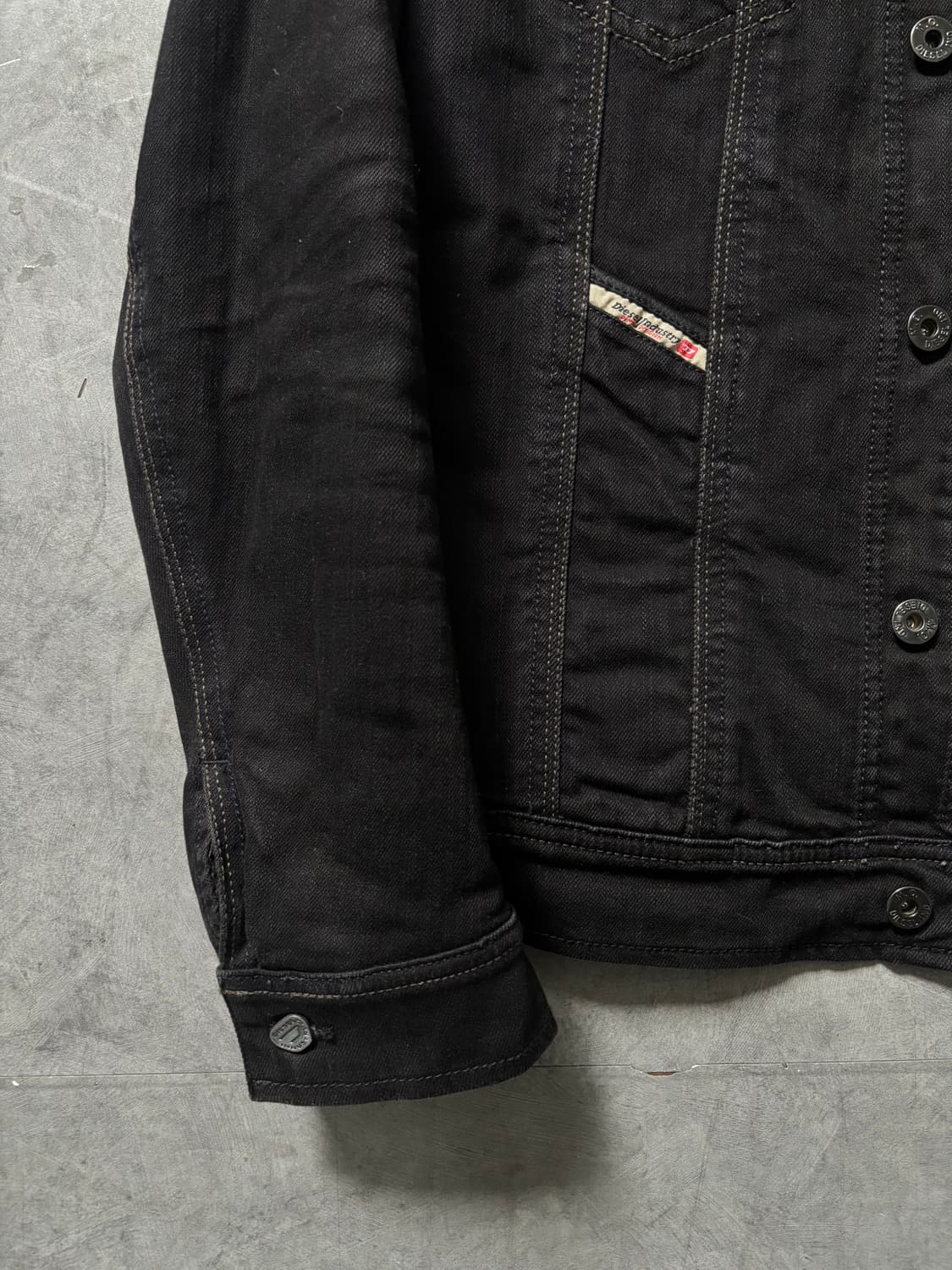 Diesel 디젤 퀼티드 블랙 트러커 자켓  상품이미지2