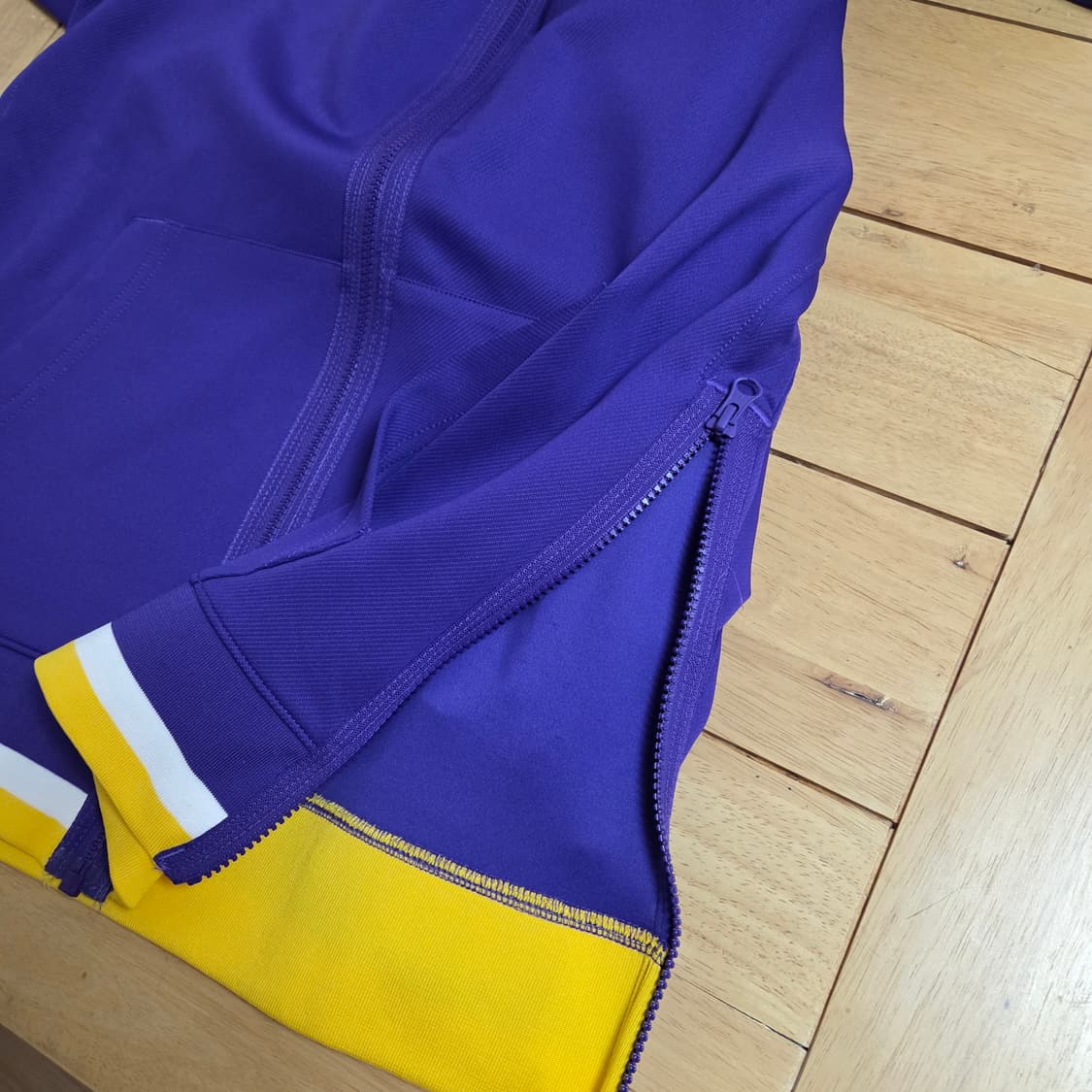 M 나이키 LA레이커스 75주년 쇼타임 집업 nba 상품이미지6