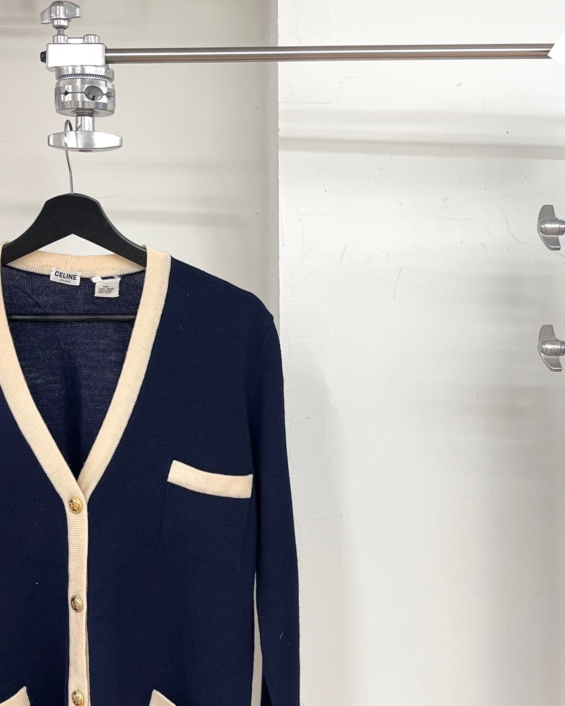 셀린느 네이비 포켓 골드버튼 니트 가디건 상품이미지4